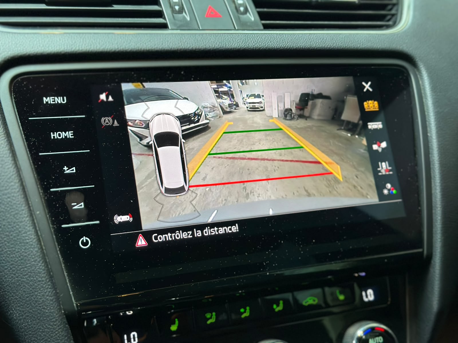 SKODA Octavia Combi 2.0 TSI RS DSG-image-12