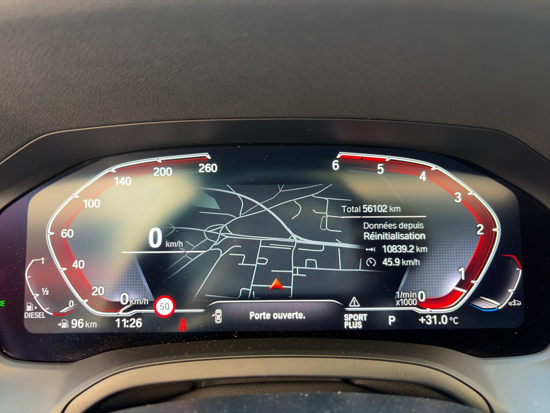 BMW 330d xDrive 48V Touring M Sport Steptronic-image-14