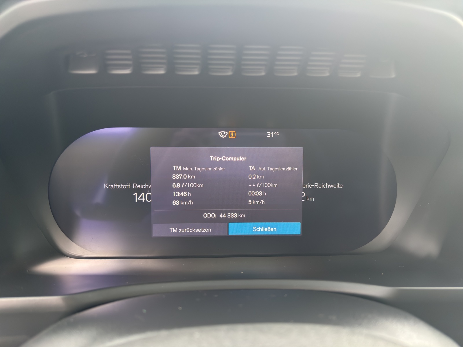 VOLVO XC90 2.0 T8 TE Ultimate Dark 7P. eAWD-image-3
