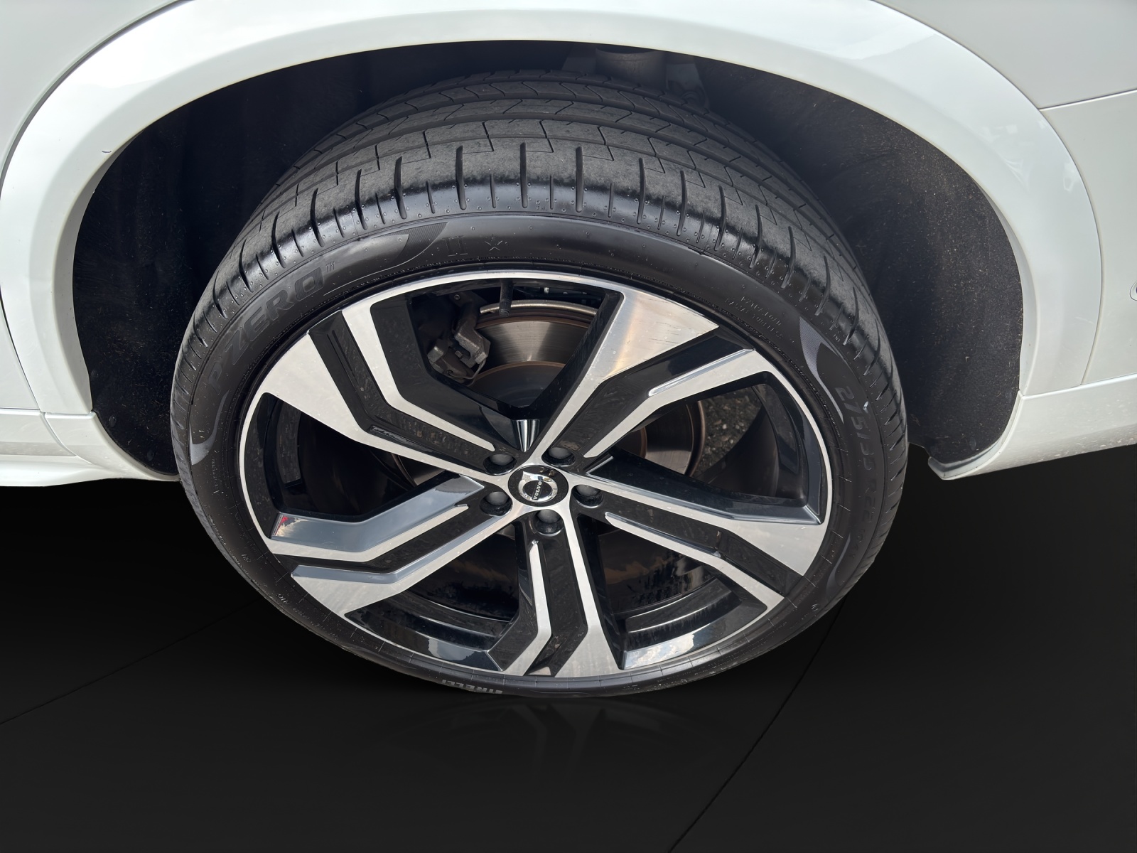 VOLVO XC90 2.0 T8 TE Ultimate Dark 7P. eAWD-image-1