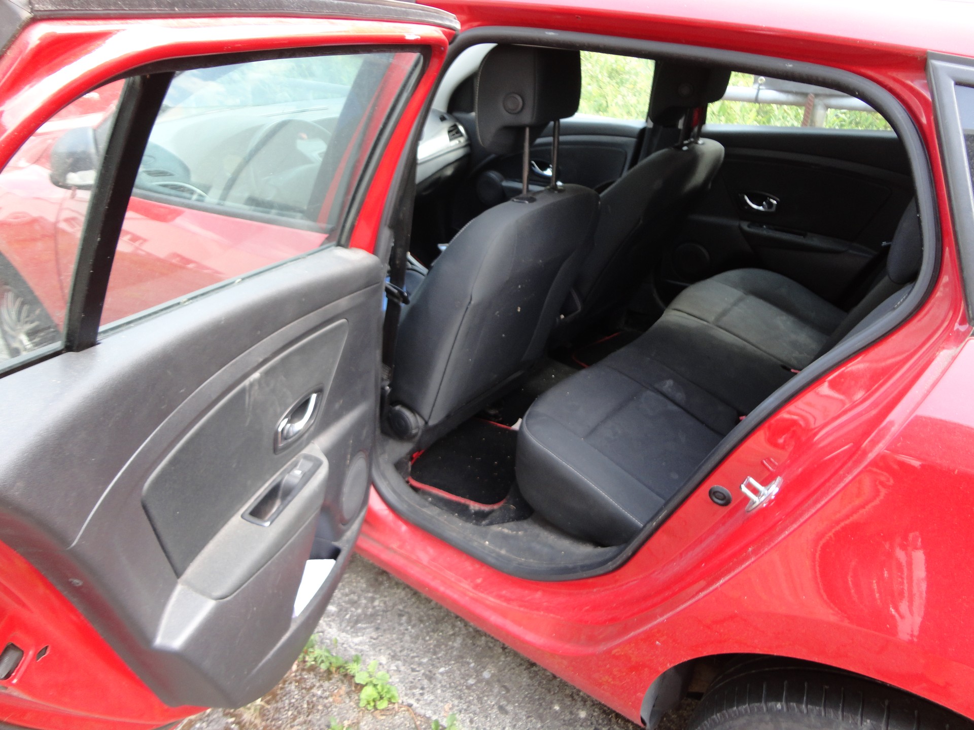 RENAULT Mégane Grandtour 1.5 dCi Energy-image-5