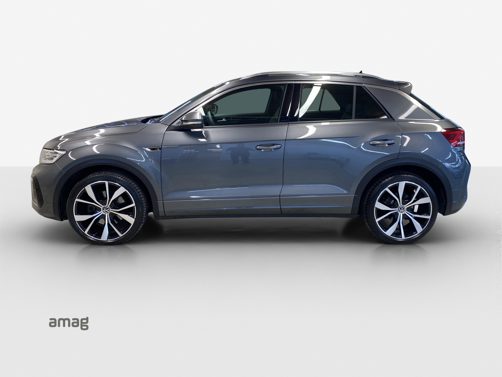 VW T-Roc 2.0 TSI R-Line DSG 4Motion-image-1