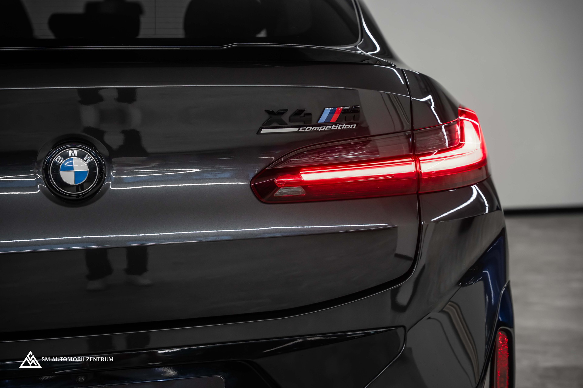 BMW X4 M Competition / Head-Up / Sitzbelüftung / Carbon Fibre-image-12