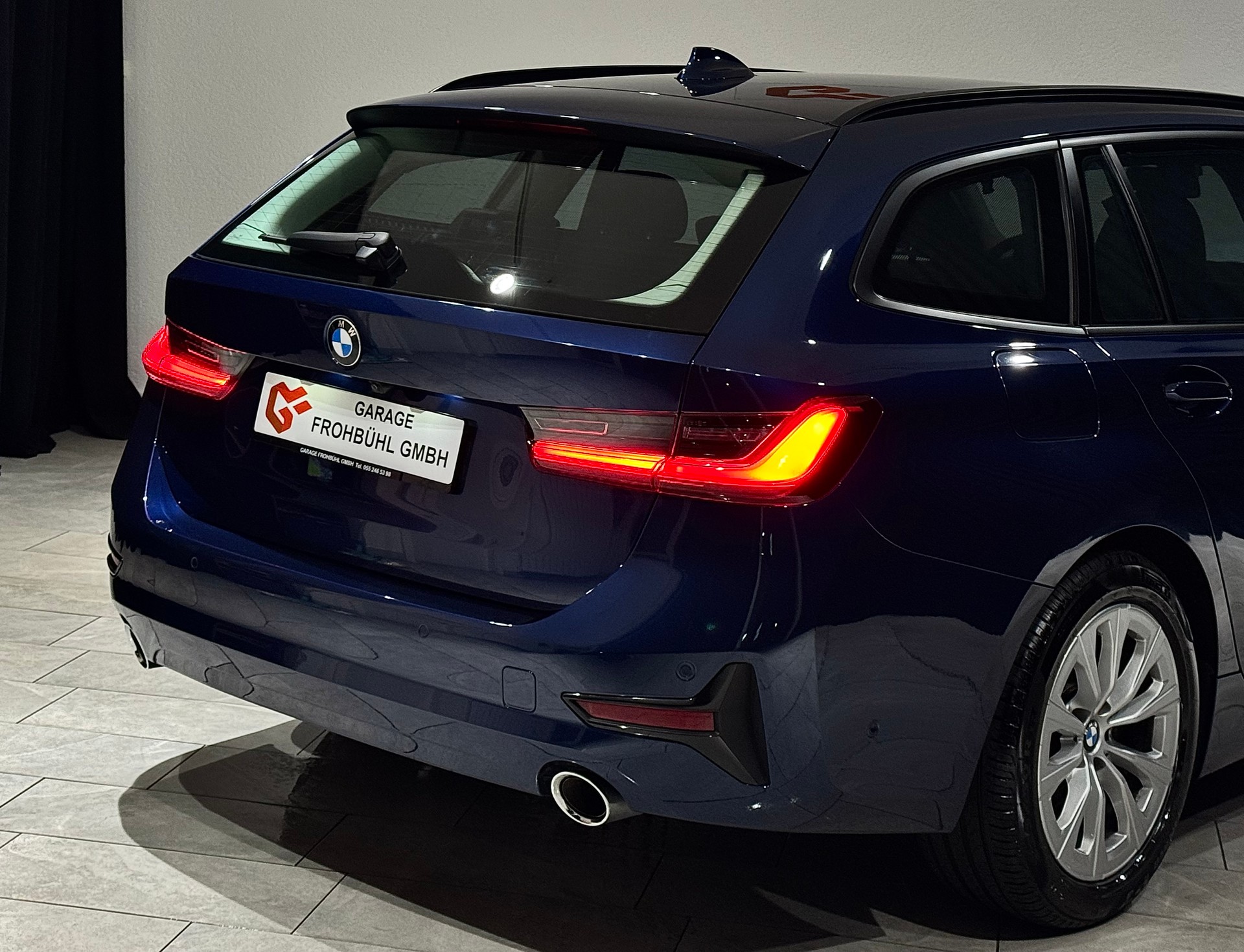 BMW 320d xDrive Touring Steptronic | 1.Hand | CH |-image-7