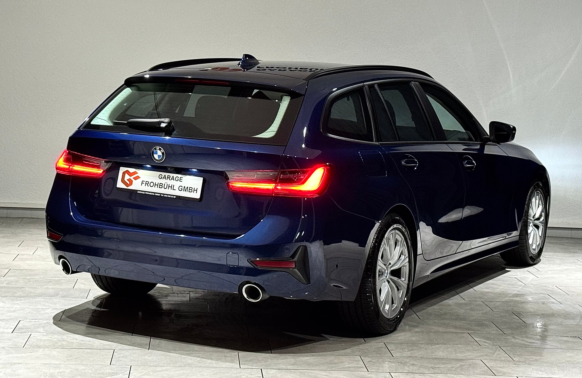 BMW 320d xDrive Touring Steptronic | 1.Hand | CH |-image-3