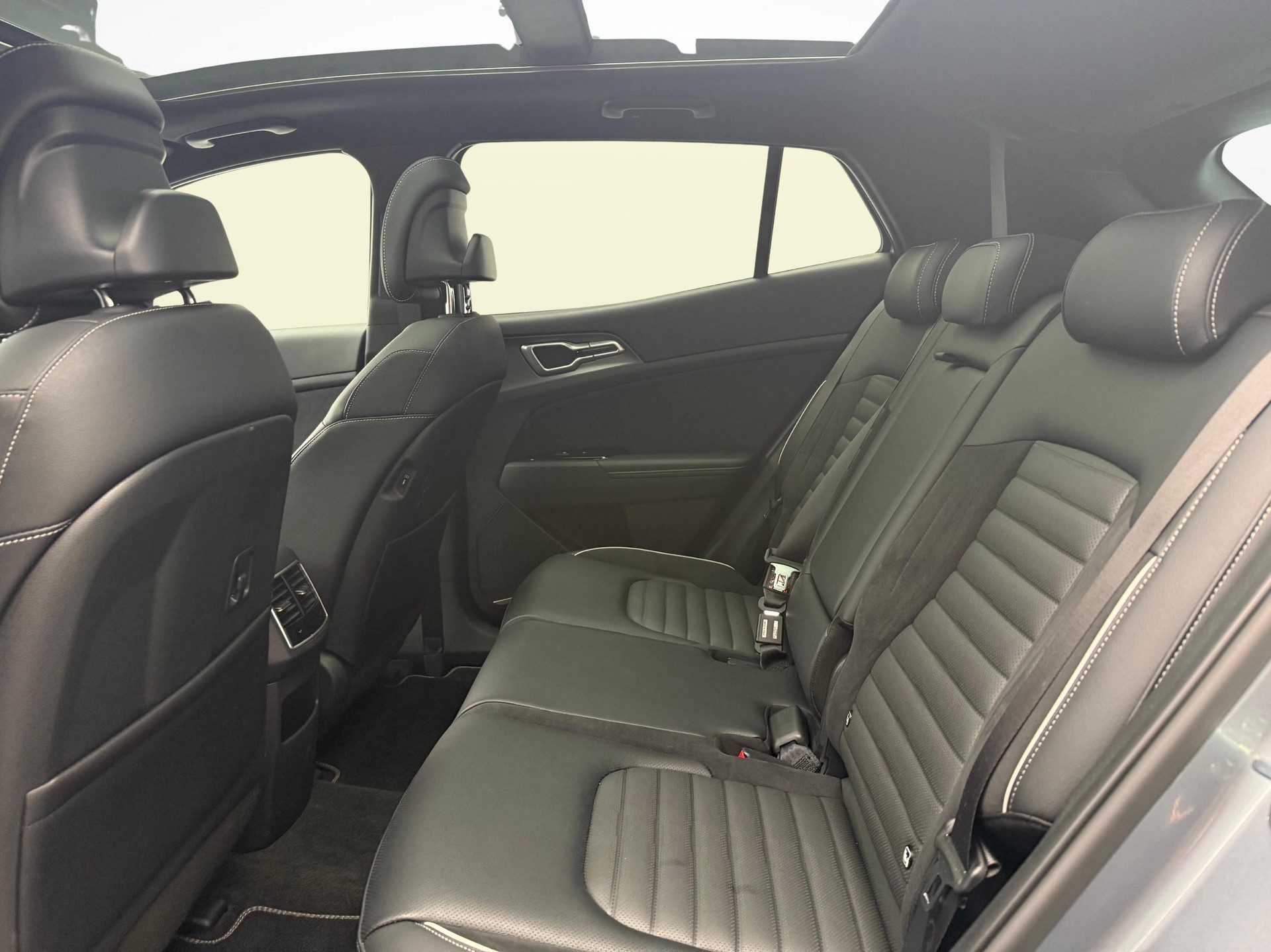 KIA Sportage 1.6 T-GDi PHEV GT-Line-image-10