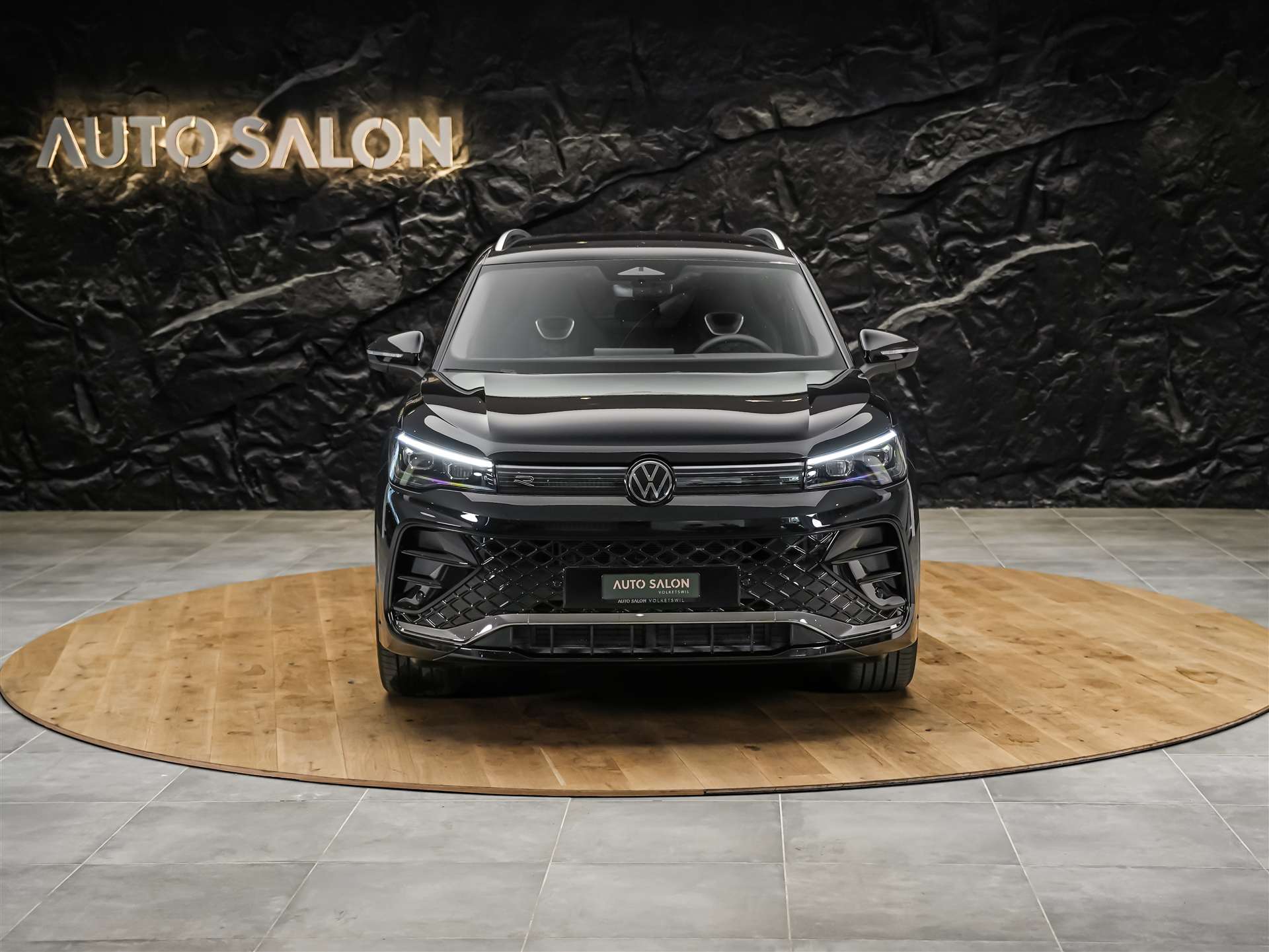 VW Tiguan 1.5 TSI evo2 mHEV R-Line DSG *Abstandsregler*Massage*Lenkradheizung*-image-6