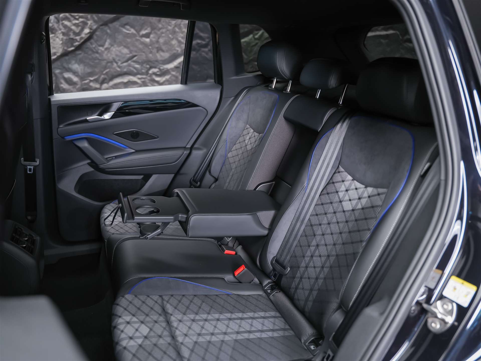 VW Tiguan 1.5 TSI evo2 mHEV R-Line DSG *Abstandsregler*Massage*Lenkradheizung*-image-13