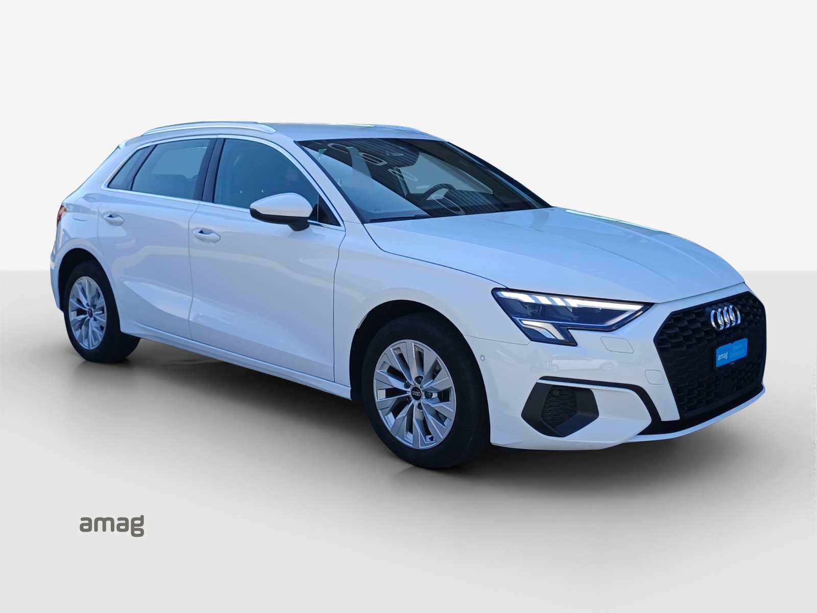 AUDI A3 Sportback 40 TFSI e Attraction S-tronic-image-6