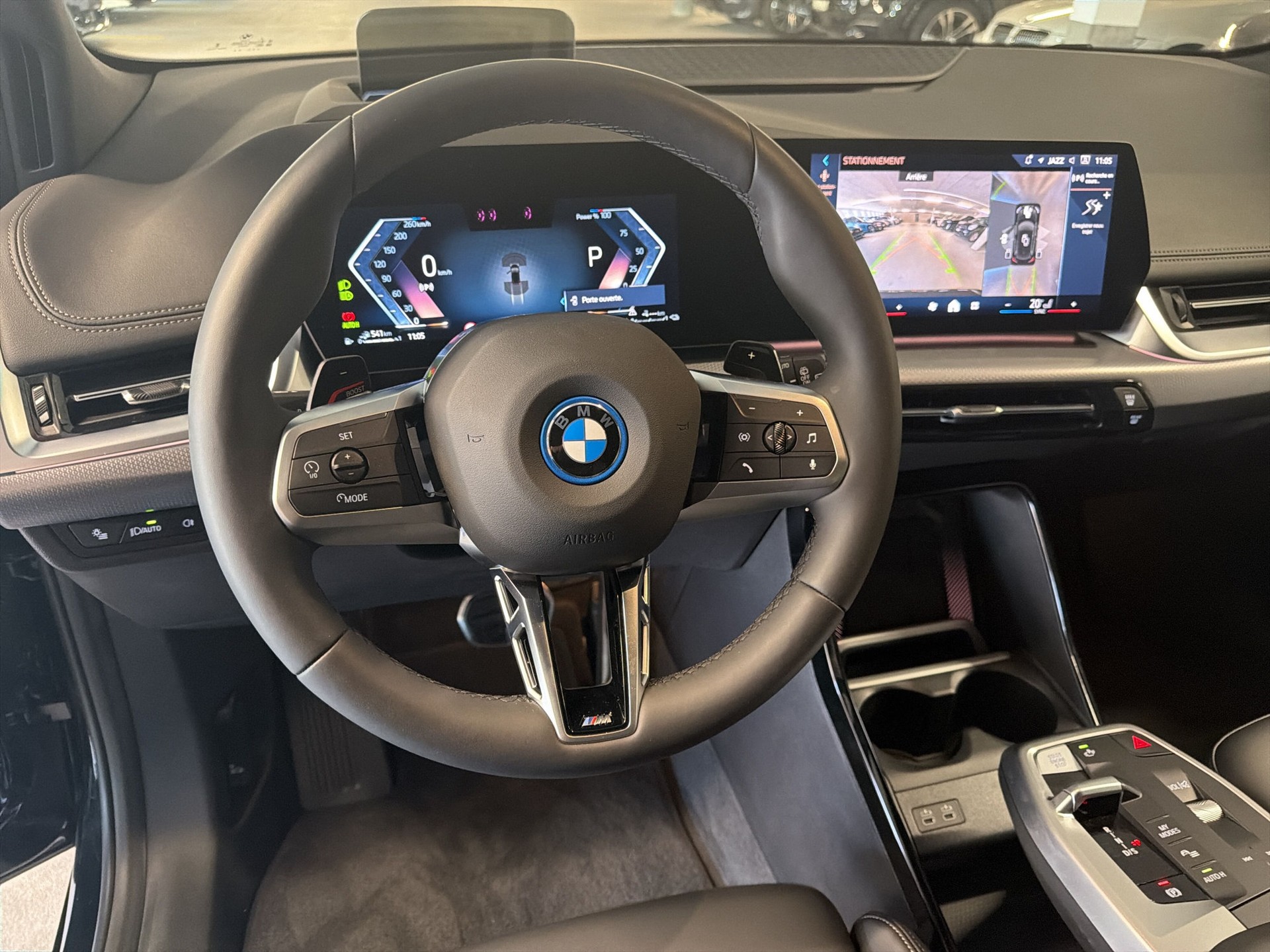 BMW 230e xDrive Active Tourer M Sport-image-11