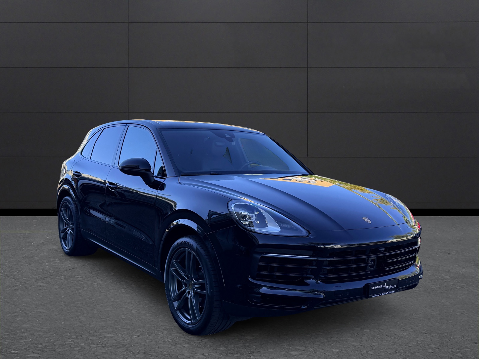 PORSCHE Cayenne-image-7