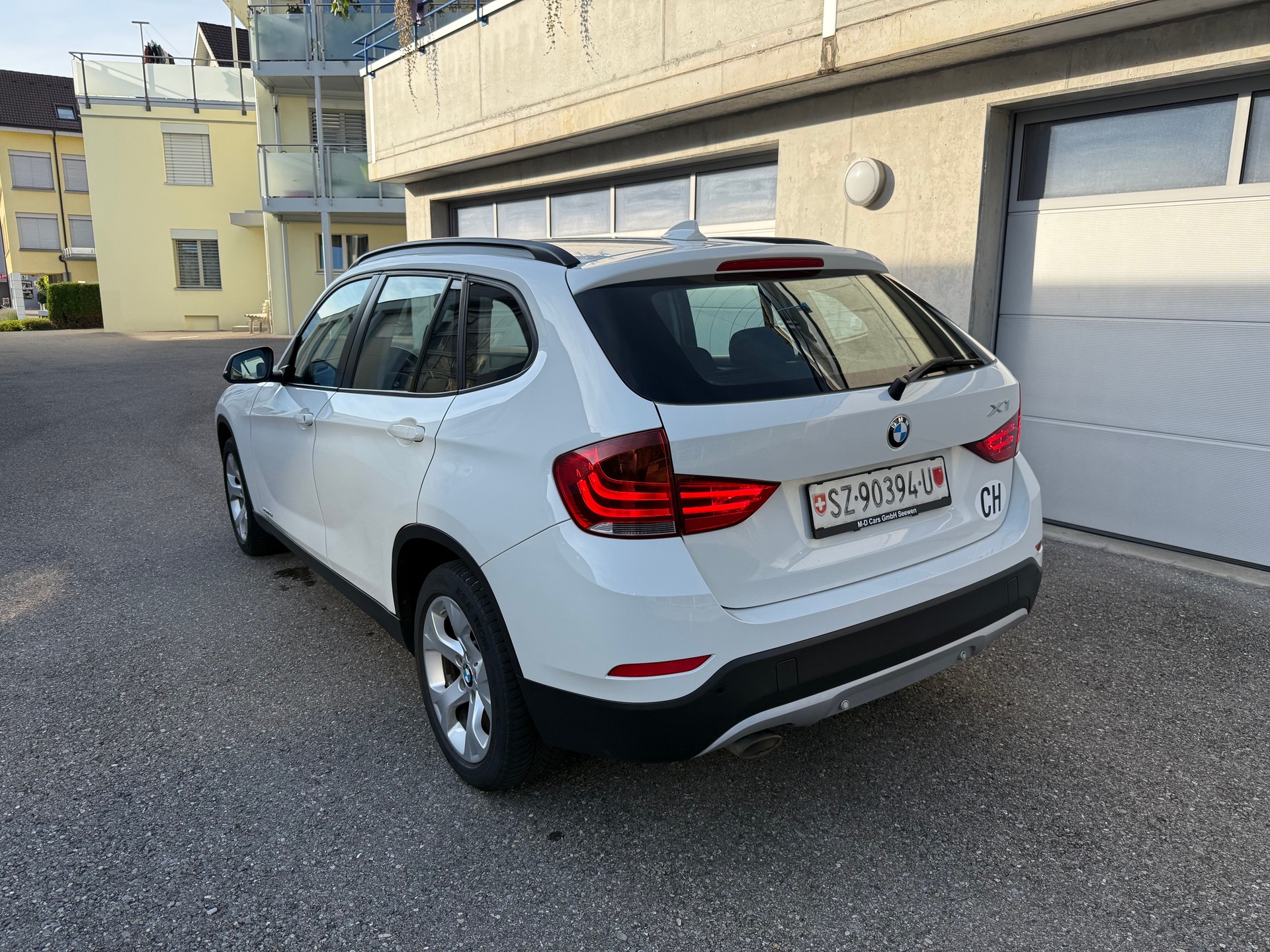 BMW X1 xDrive 18d-image-5
