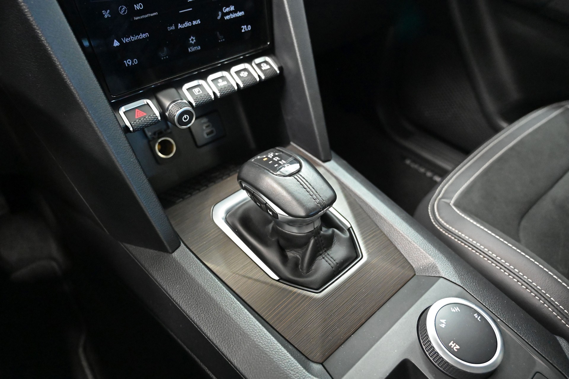 VW Amarok 3.0TDI Style Winter 1-image-16
