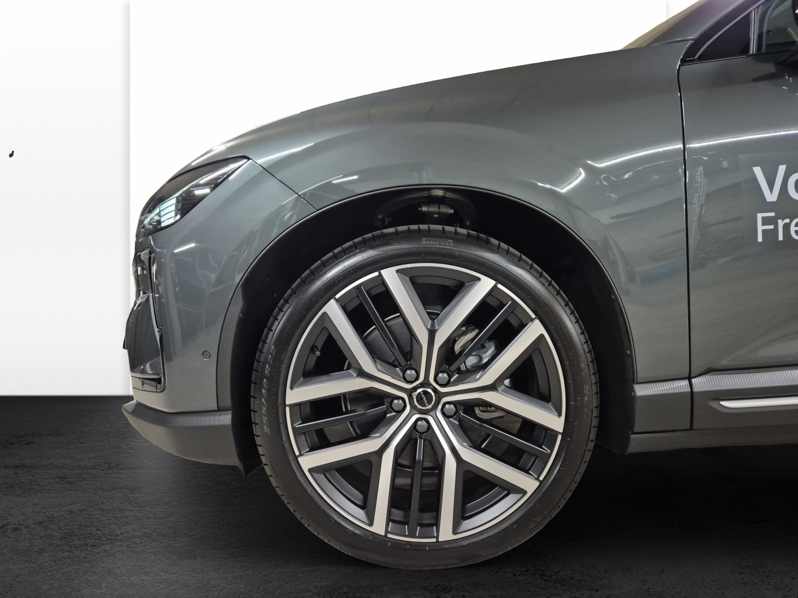 VOLVO EX60 Twin Ultra AWD-image-19