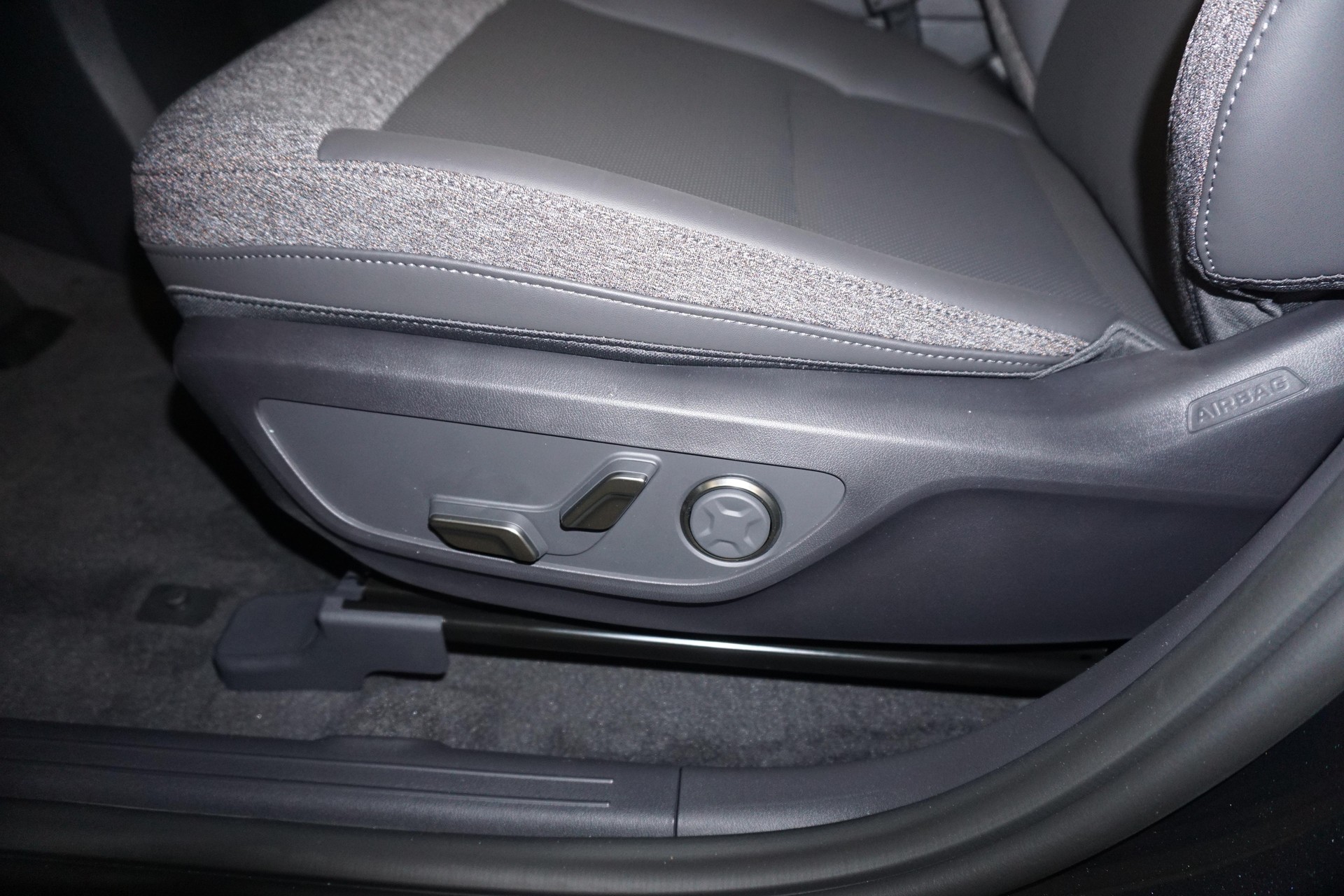 KIA EV5 81 kWh Earth 4x4-image-12