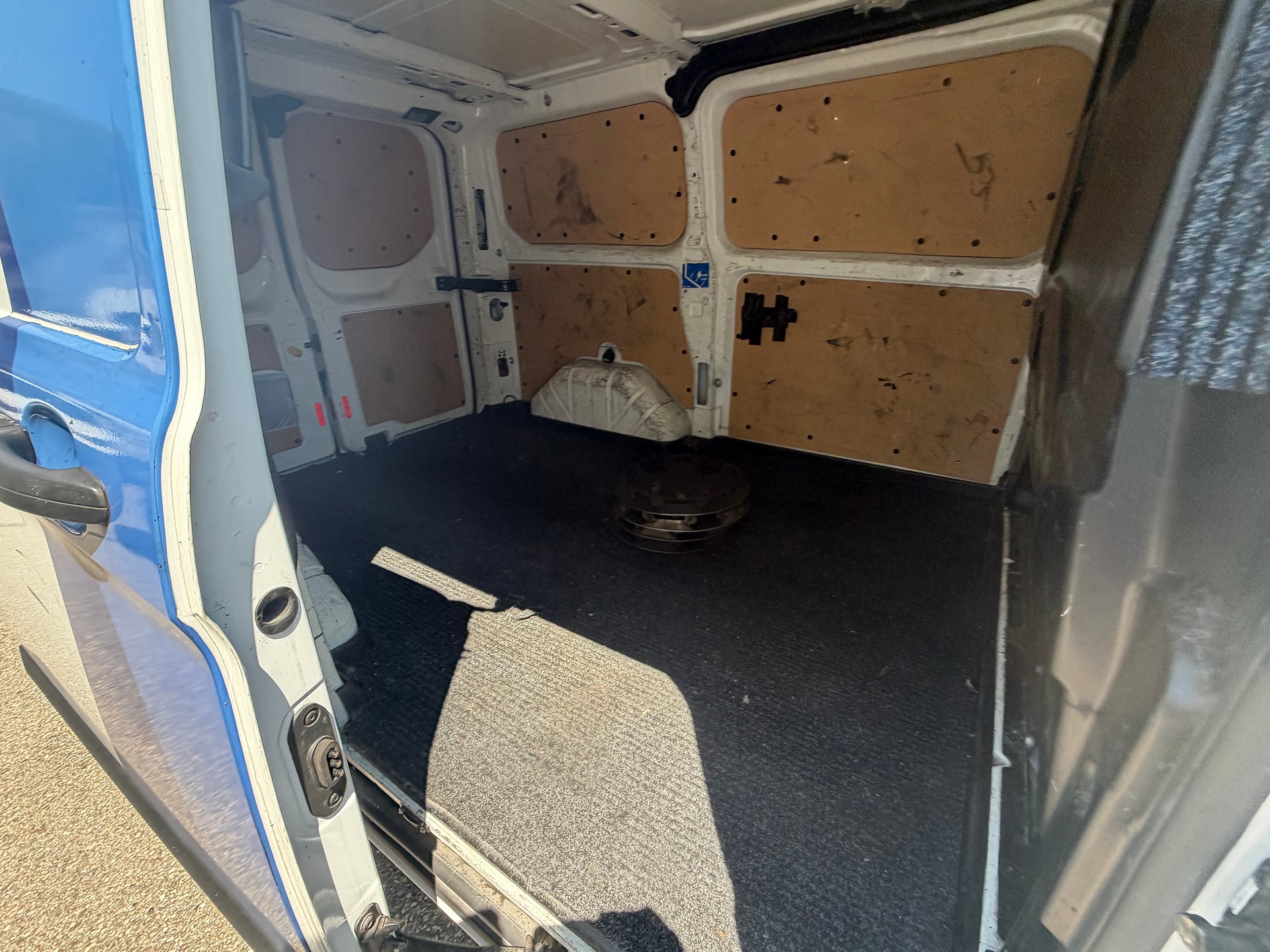 FORD Transit Custom Van 280 L1H1 Ambiente-image-6