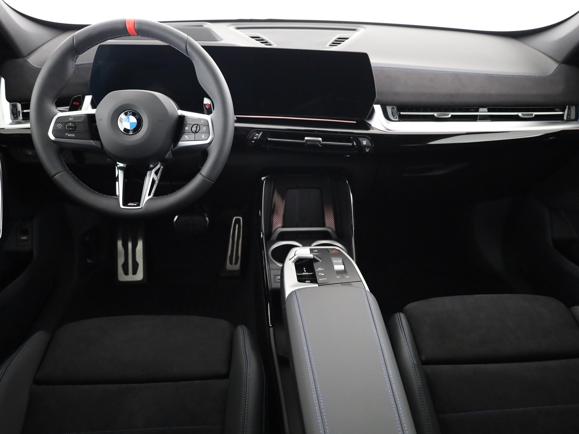 BMW X1 M35i-image-4