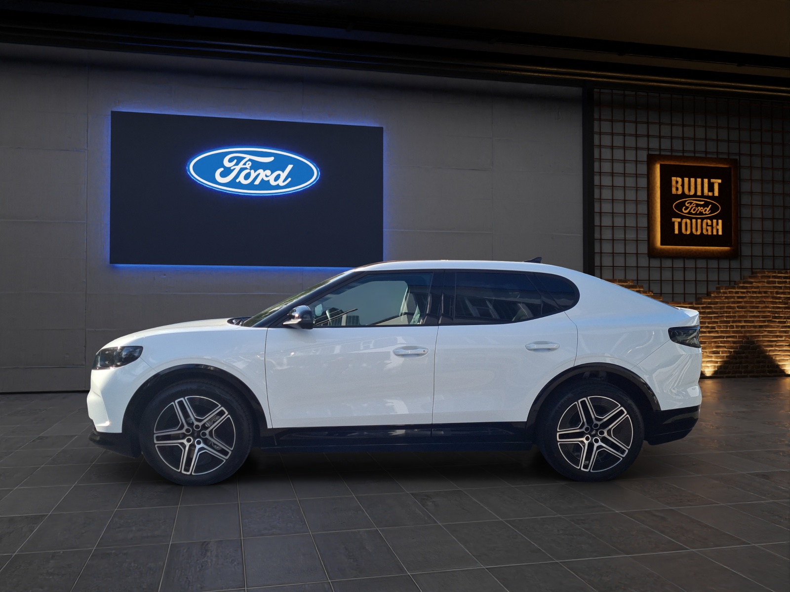 FORD Capri Extended Range (79 kWh) Premium AWD 4x4 AUTOMAT-showroom-element-1