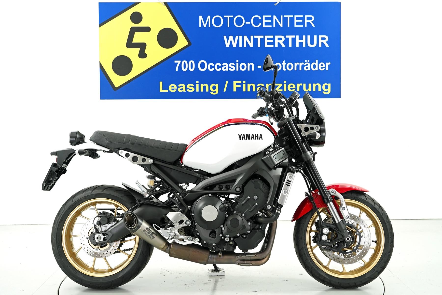 YAMAHA XSR 900 ABS