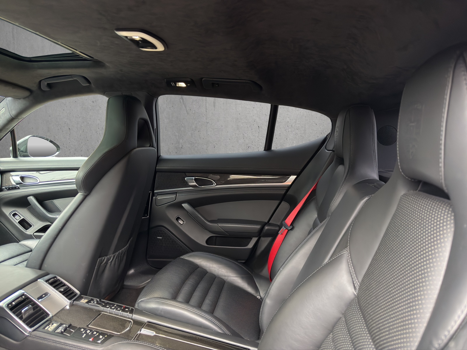 PORSCHE Panamera Turbo 4.8 PDK-image-13