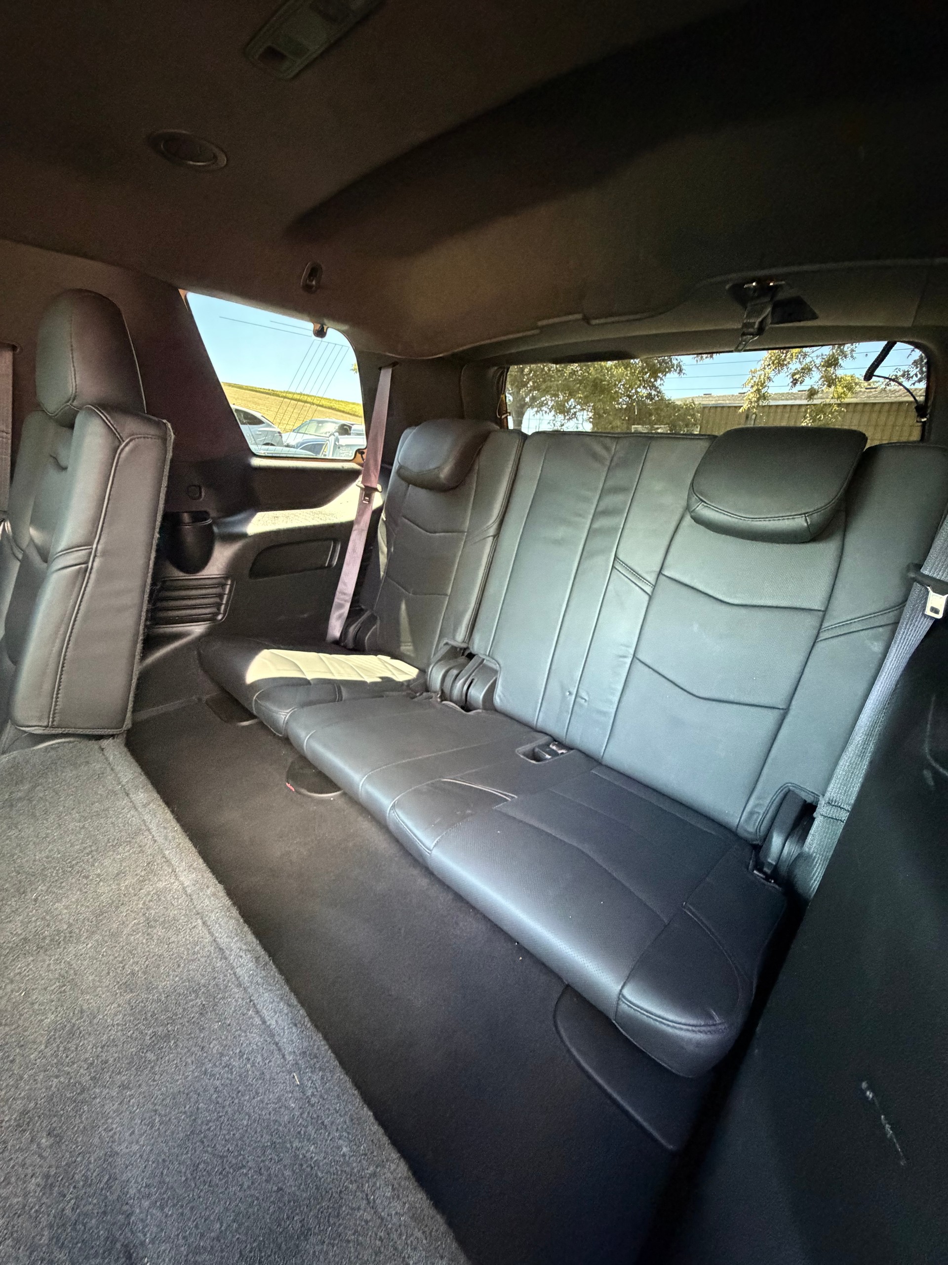 CADILLAC Escalade 6.2 ESV Platinum Automatic-image-6