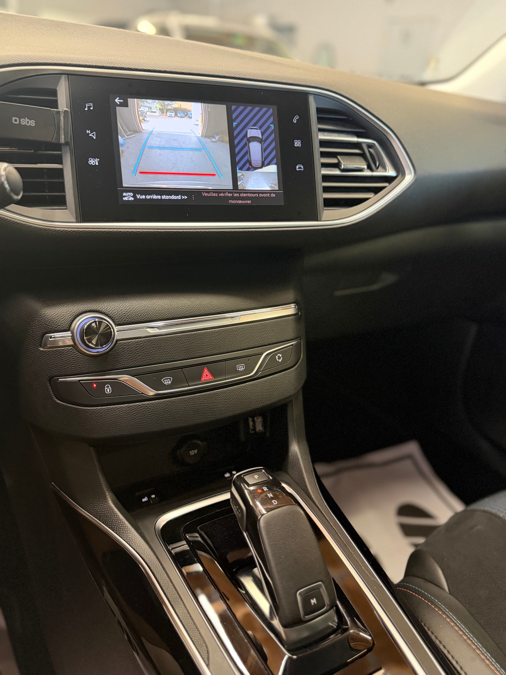 PEUGEOT 308 1.5 BlueHDI GT Line EAT8-image-14