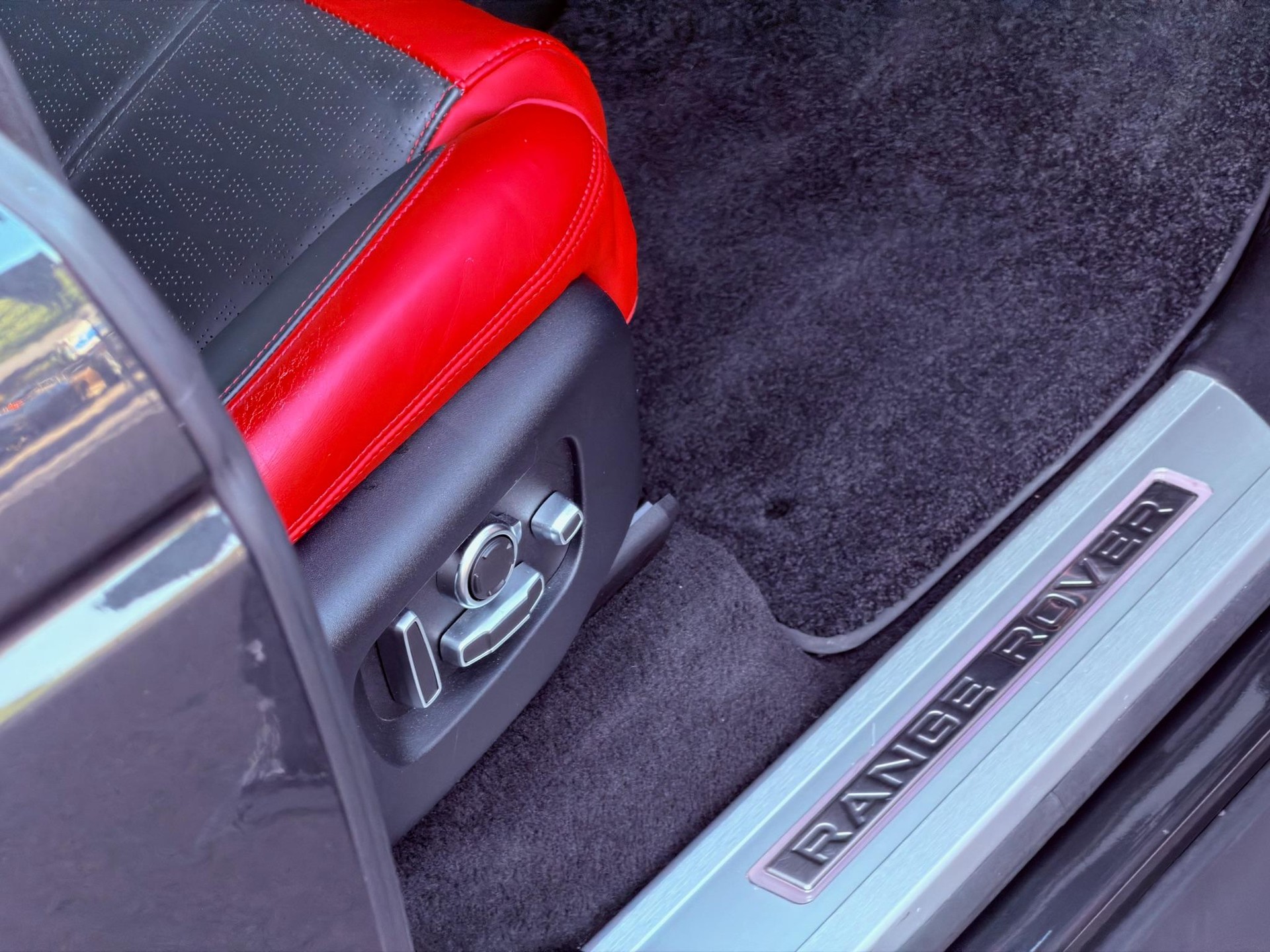 LAND ROVER Range Rover Sport 5.0 V8 SC Autobiography Dynamic-image-11