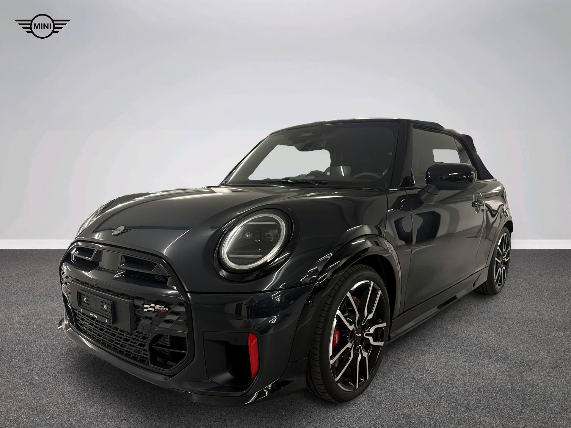 MINI John Cooper Works Cabrio-image-0