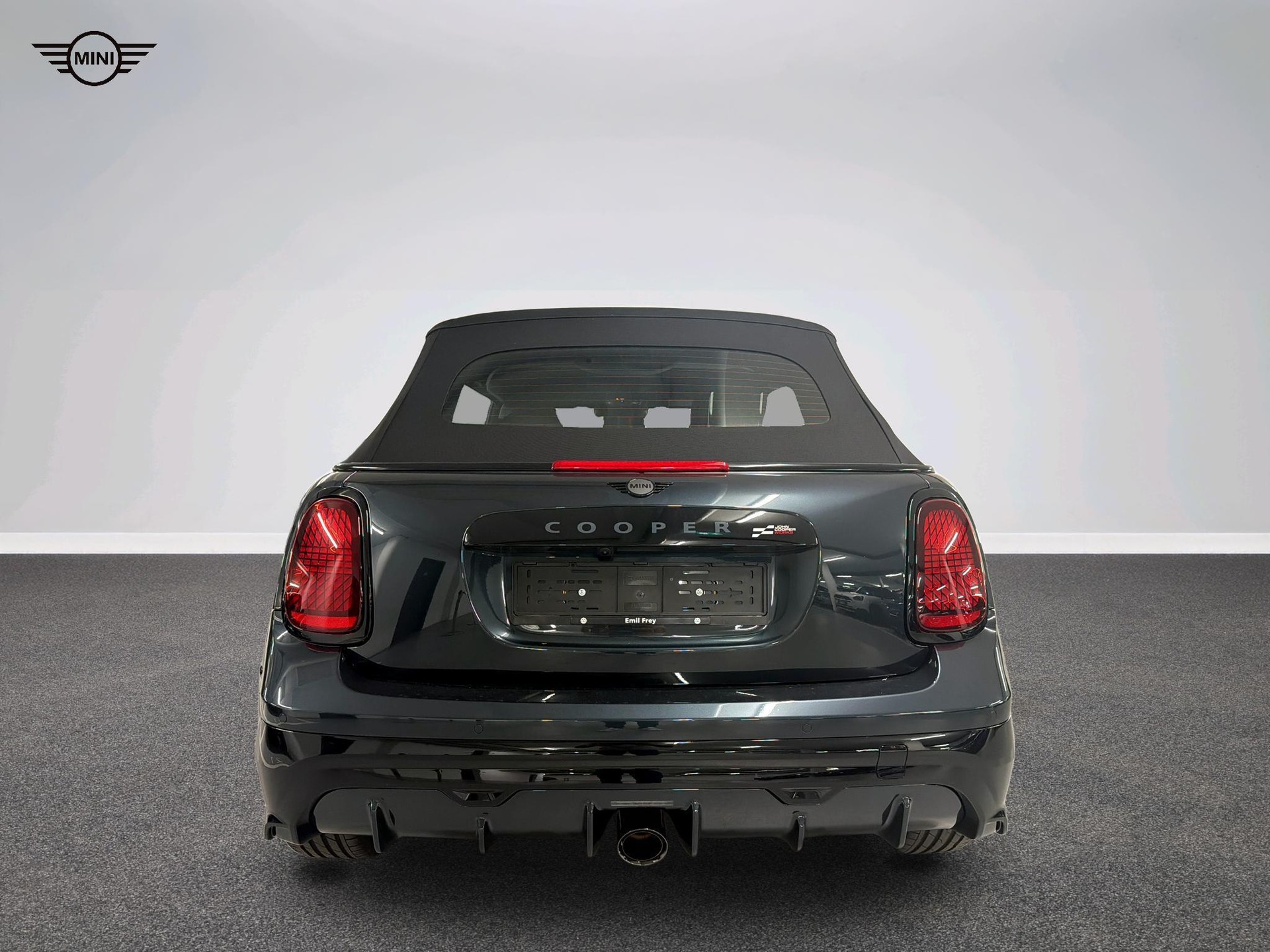 MINI John Cooper Works Cabrio-image-14