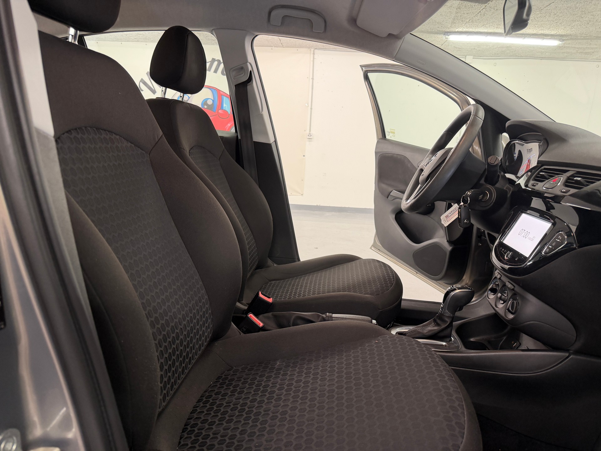 OPEL Corsa 1.4 TP Color Edition Automatic-image-10