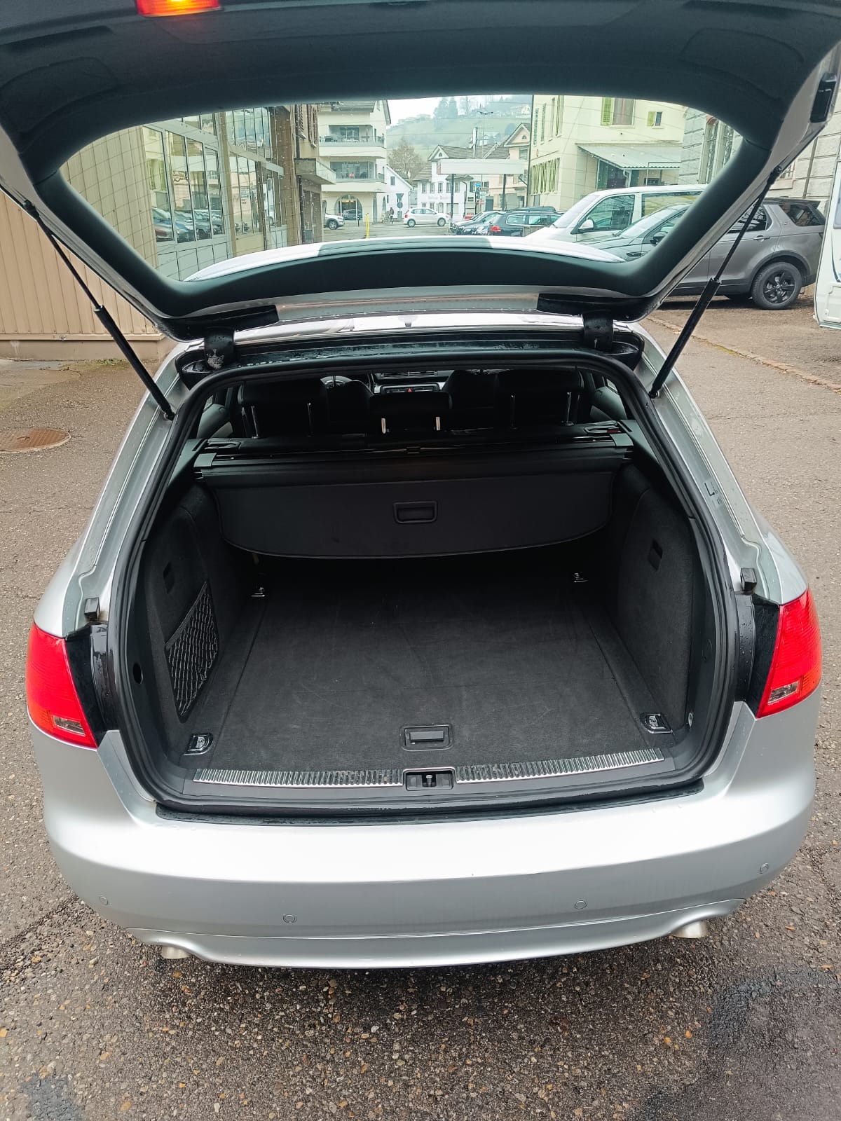 AUDI A4 Avant 2.7 TDI-image-10