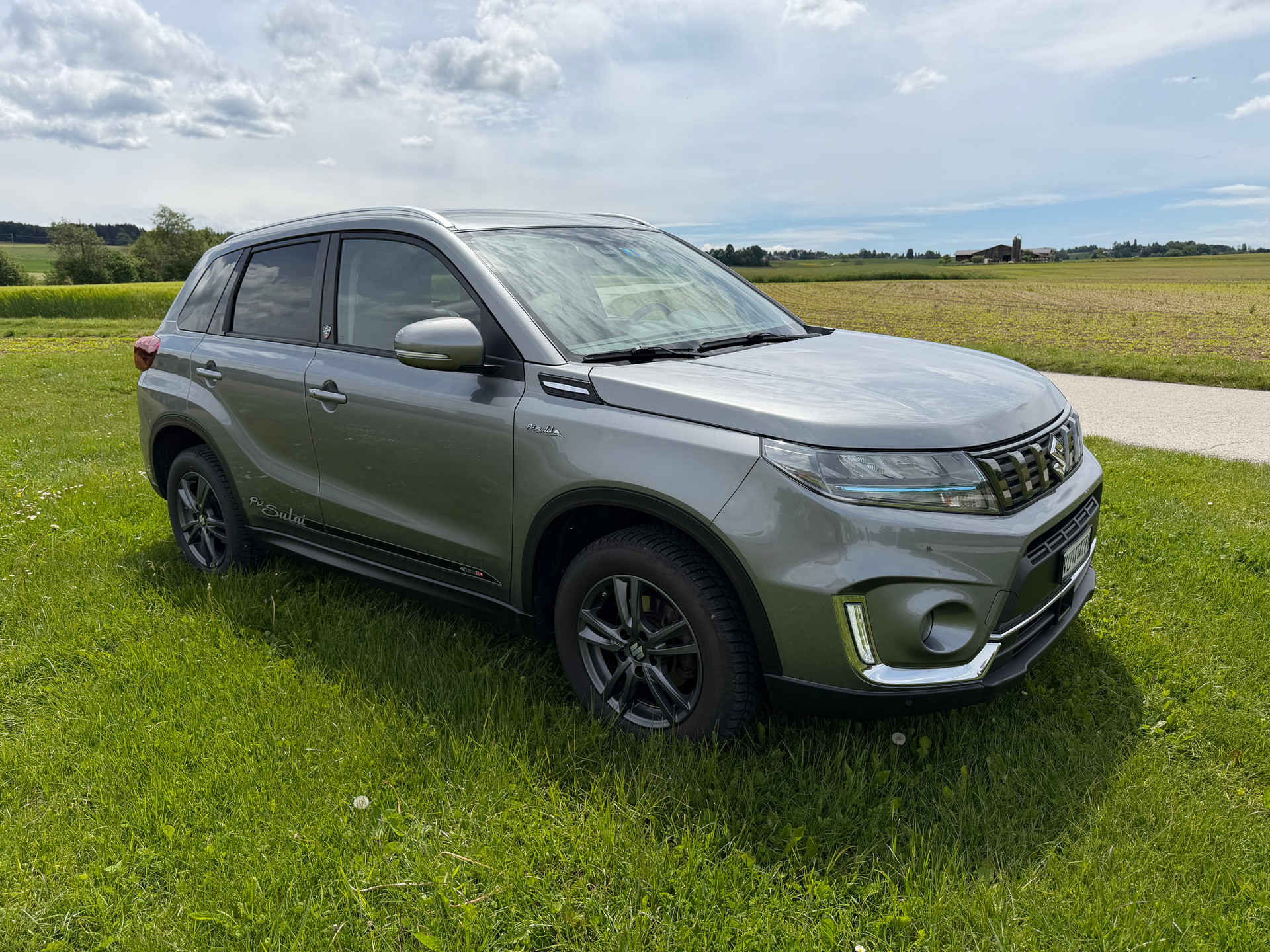 SUZUKI 1.4 T Piz Sulai Top Hybrid 4x4-image-3