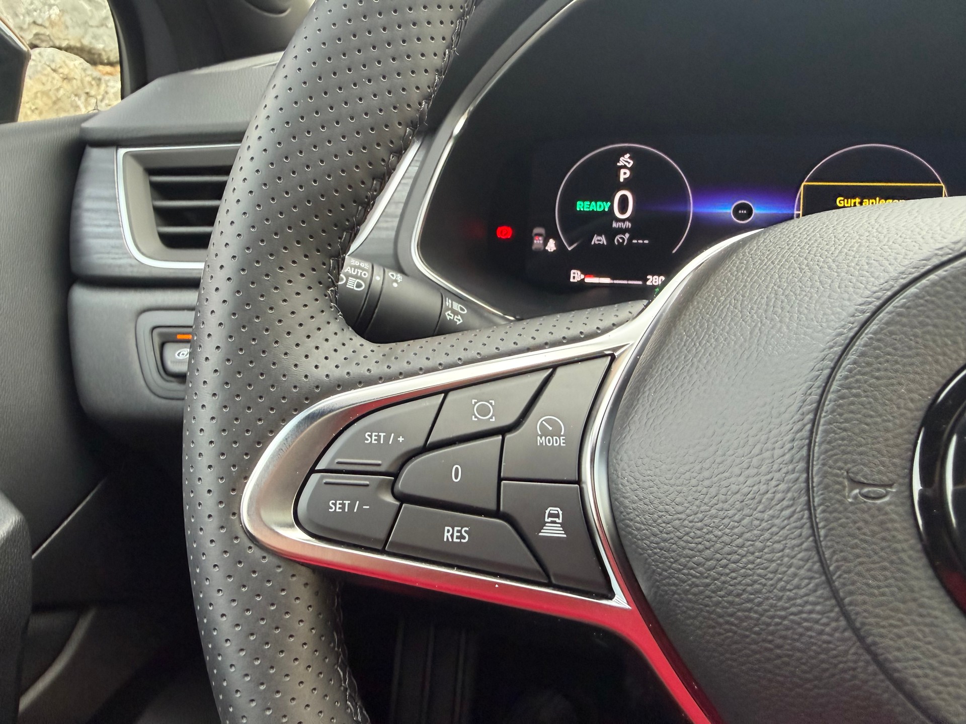 MITSUBISHI ASX 1.8 HEV Instyle-image-15