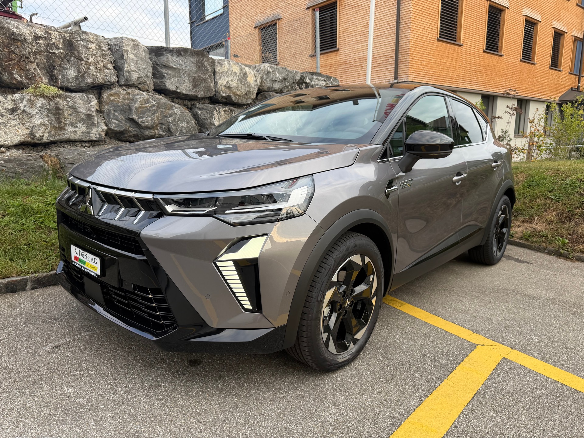 MITSUBISHI ASX 1.8 HEV Instyle-image-0