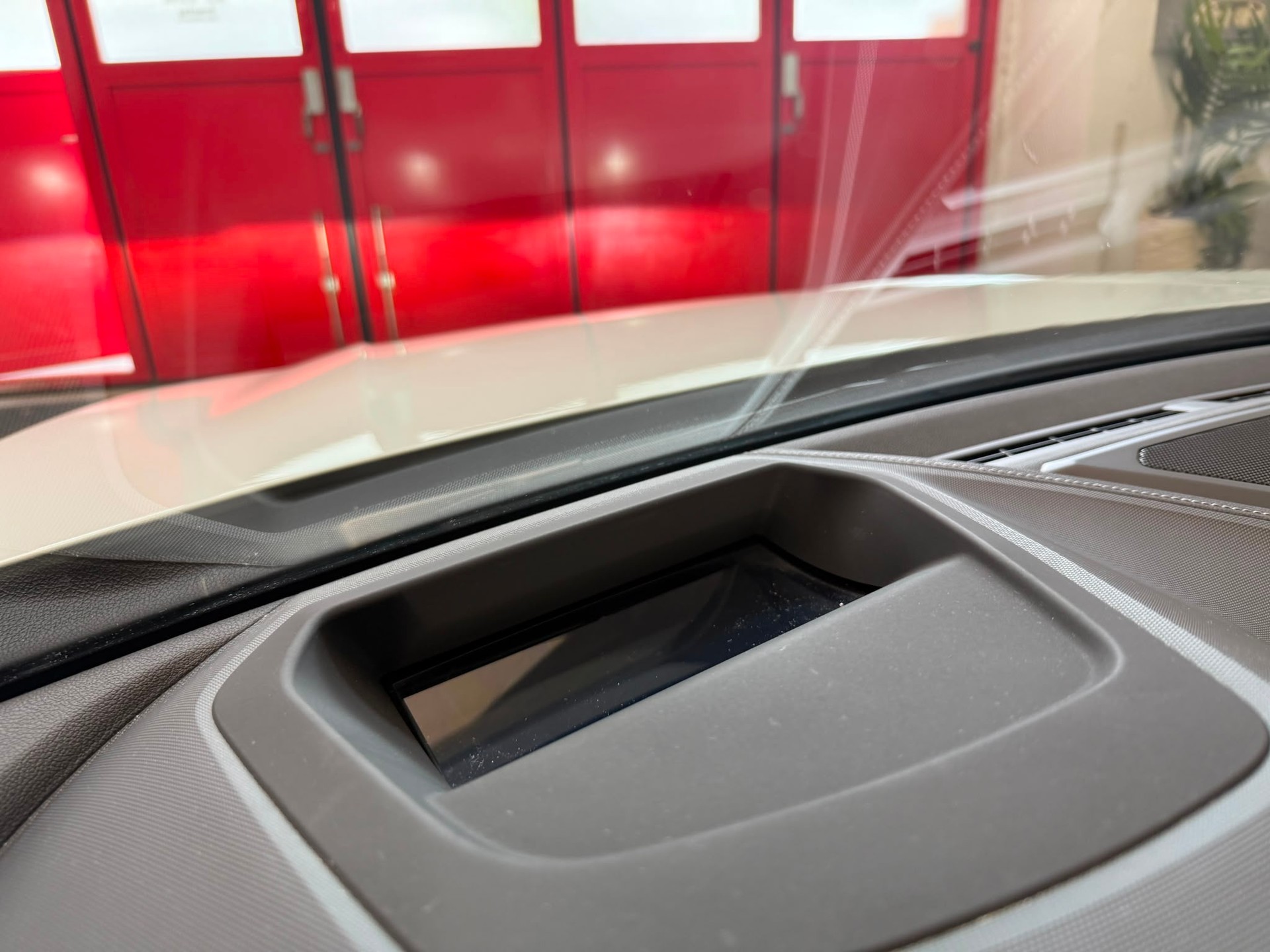 BMW M135i xDrive Steptronic-image-9
