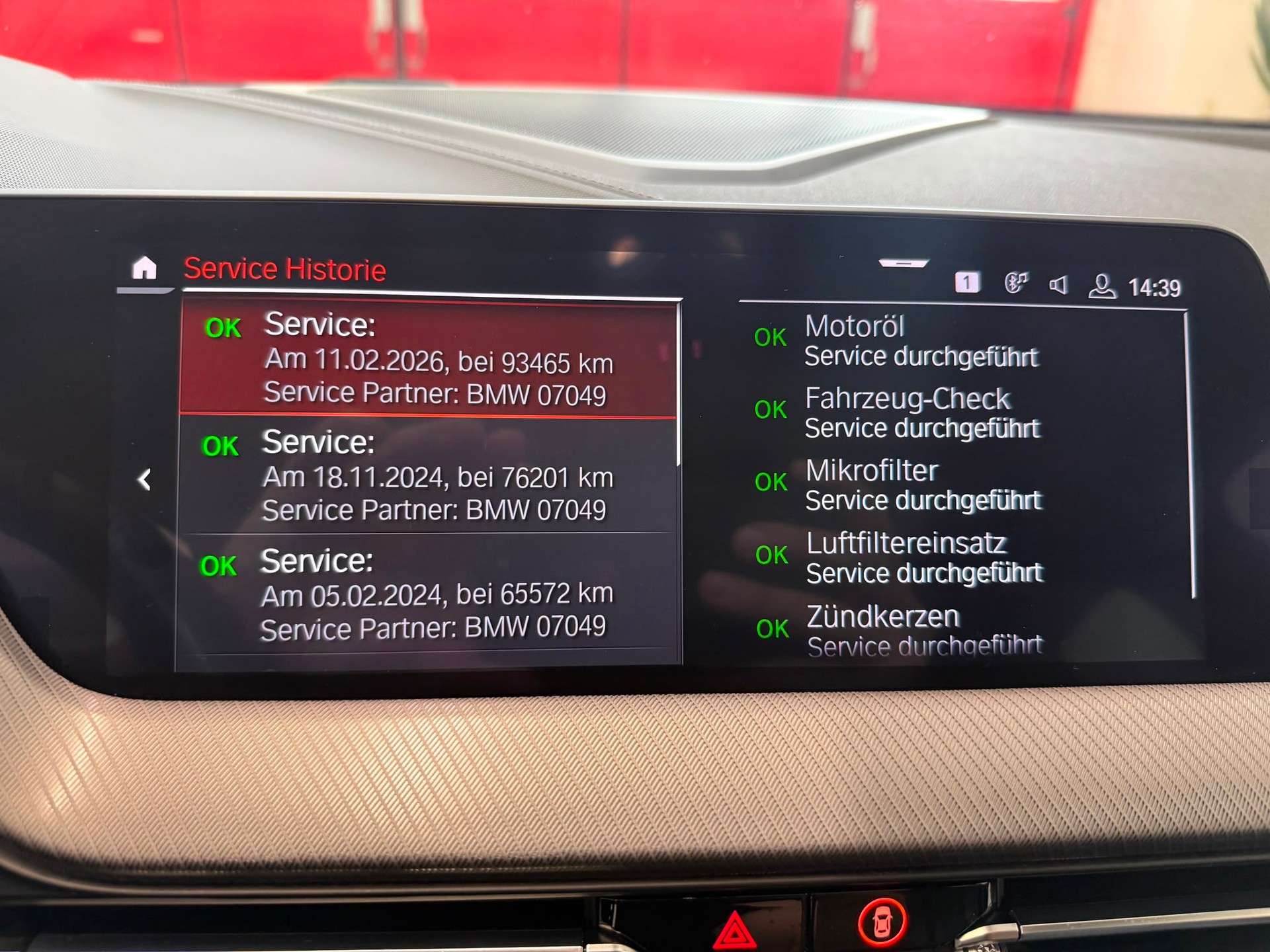 BMW M135i xDrive Steptronic-image-27
