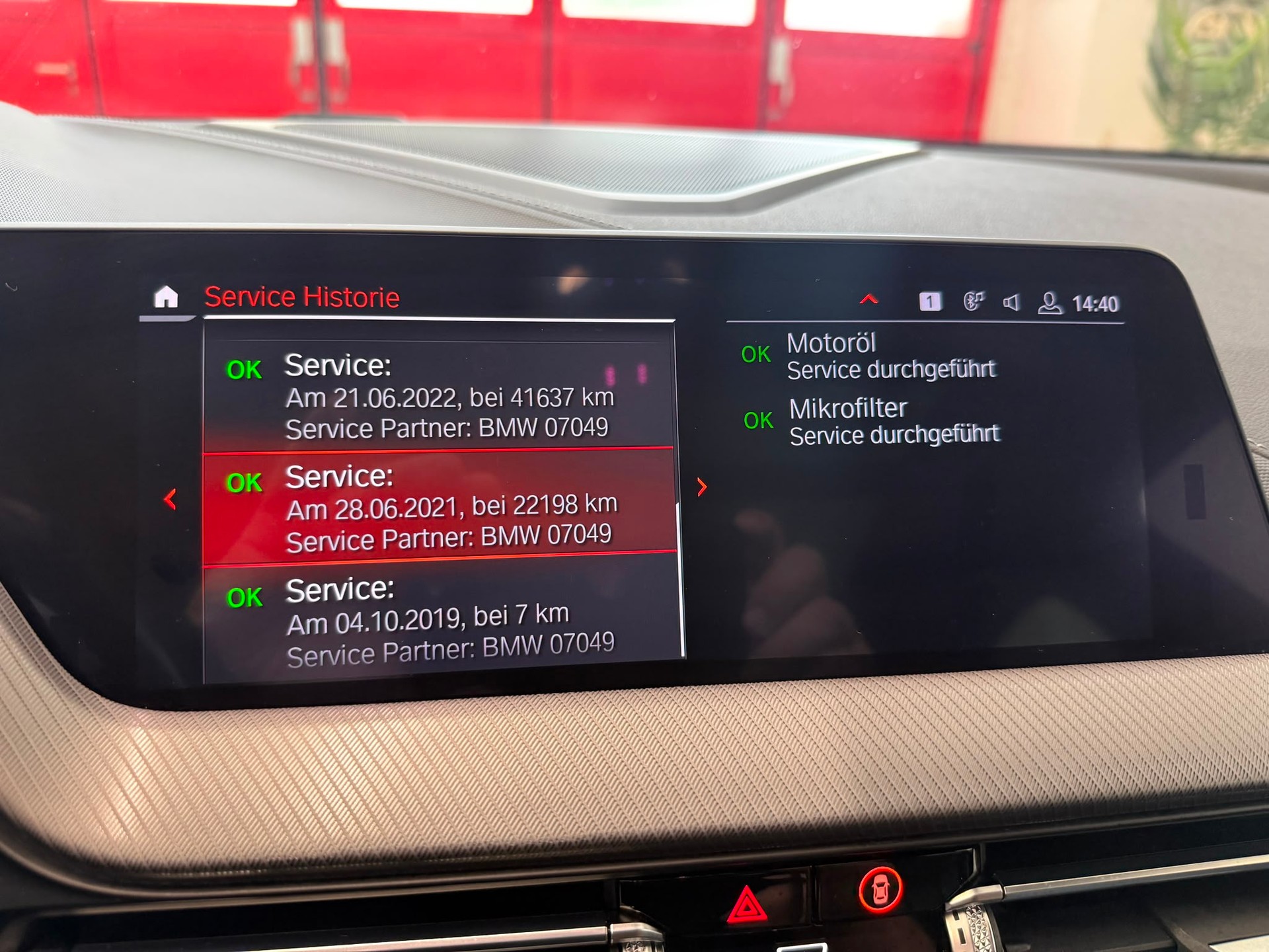BMW M135i xDrive Steptronic-image-29