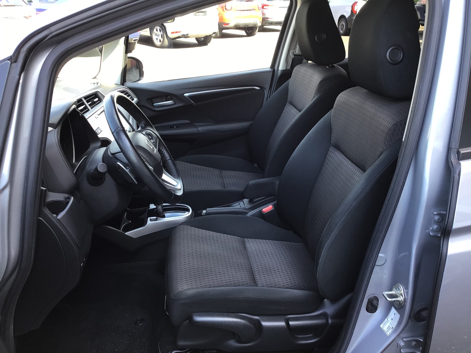 HONDA Jazz 1.3i-VTEC Elegance CVT-image-5
