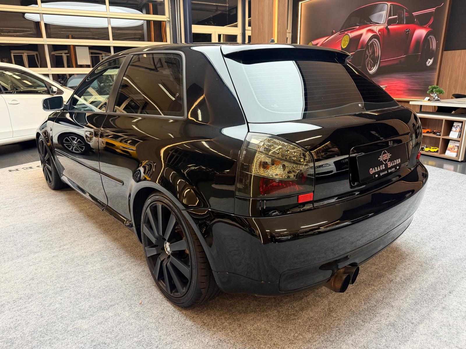 AUDI S3 1.8 20V Turbo 210 quattro-image-5