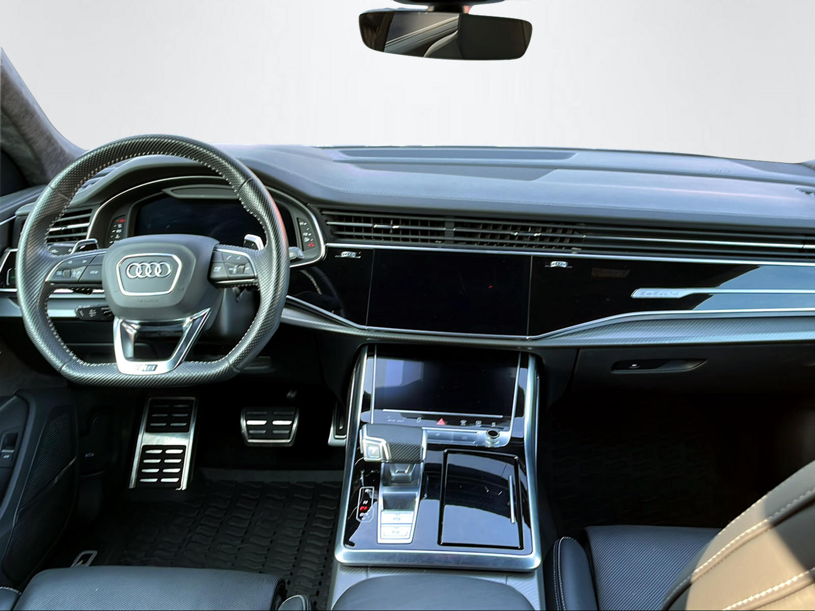 AUDI RS Q8 4.0 V8 TFSI quattro T-Tronic-image-9