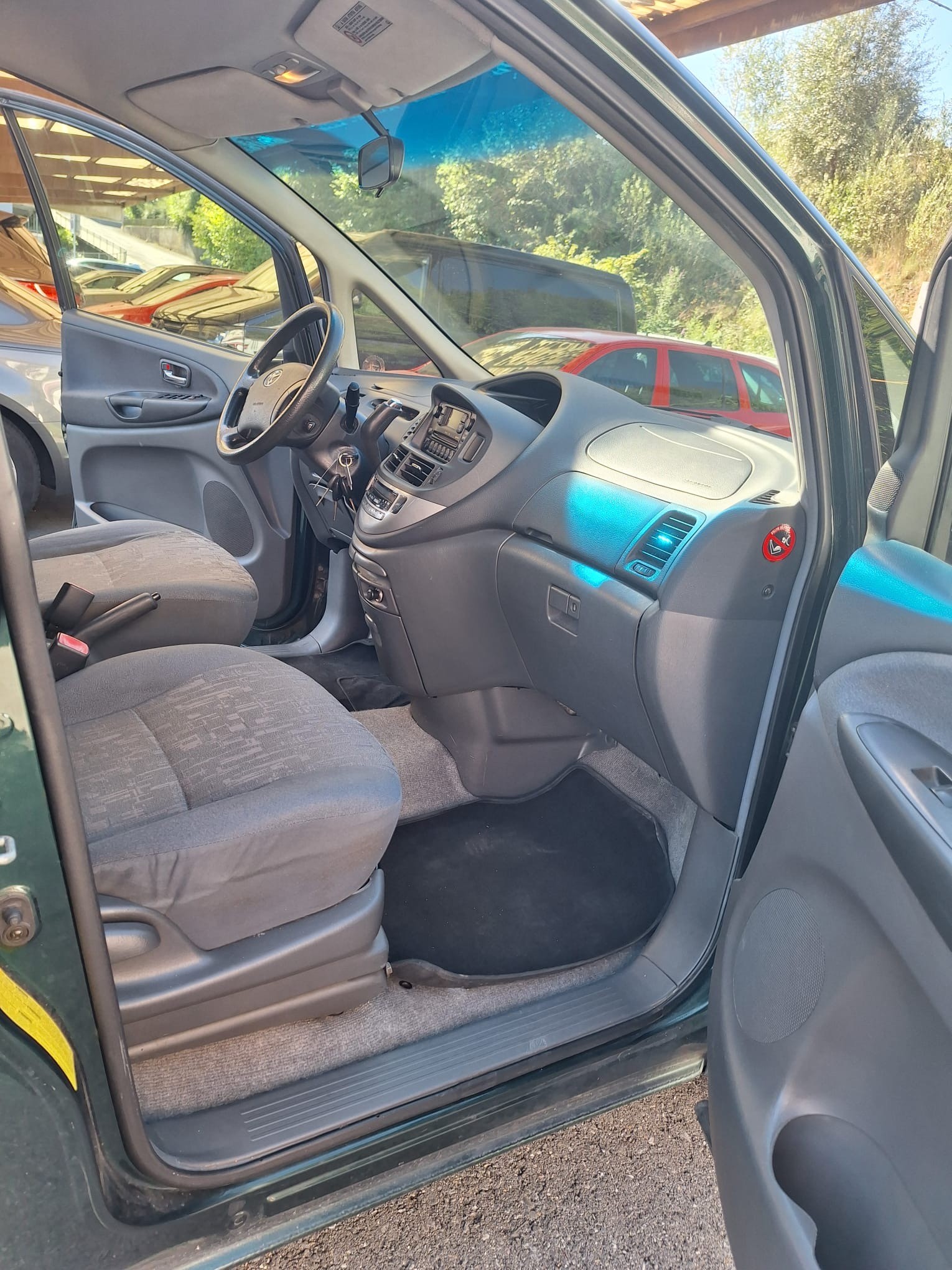 TOYOTA Previa 2.4 Linea Sol-image-12