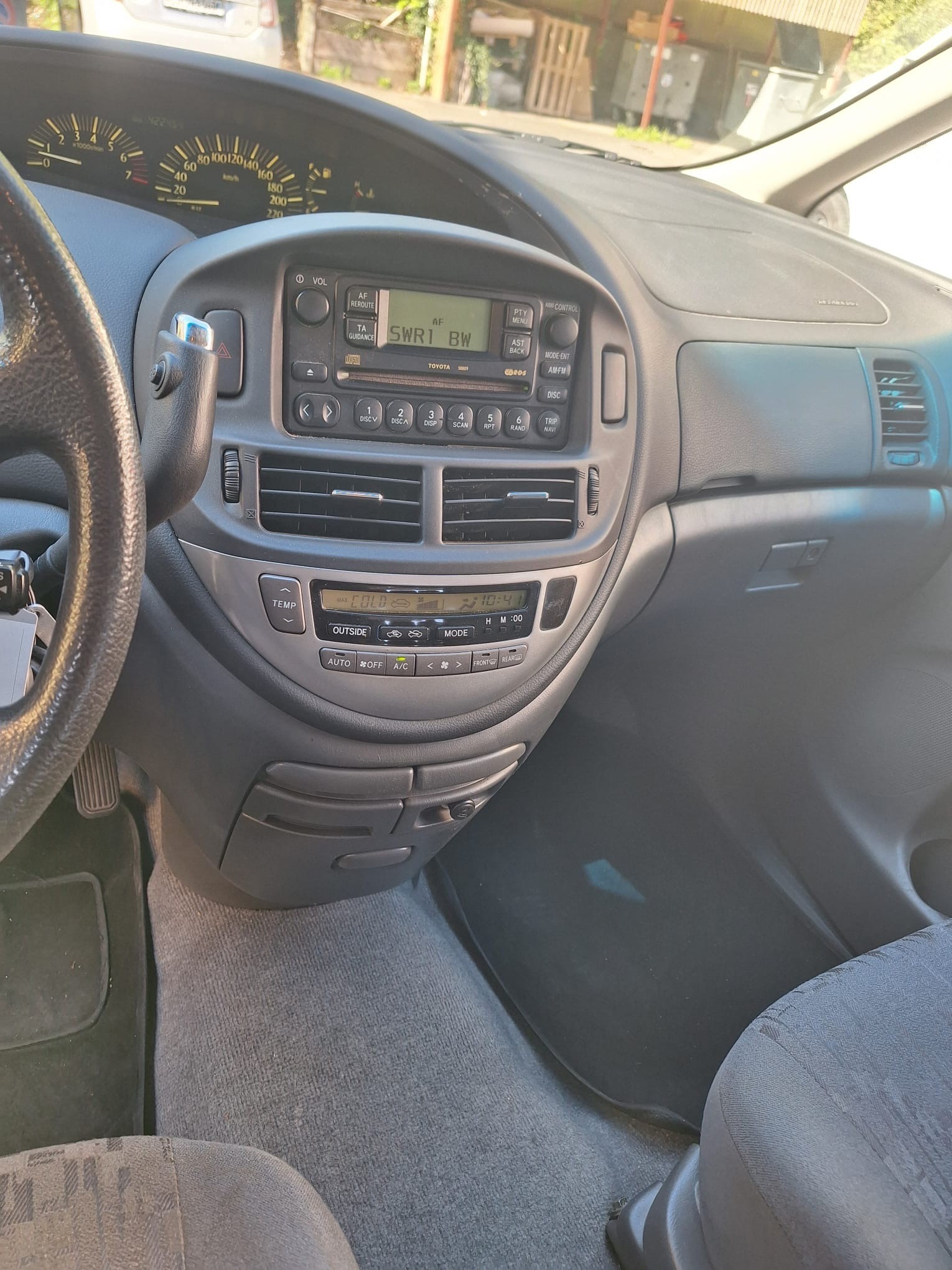 TOYOTA Previa 2.4 Linea Sol-image-10