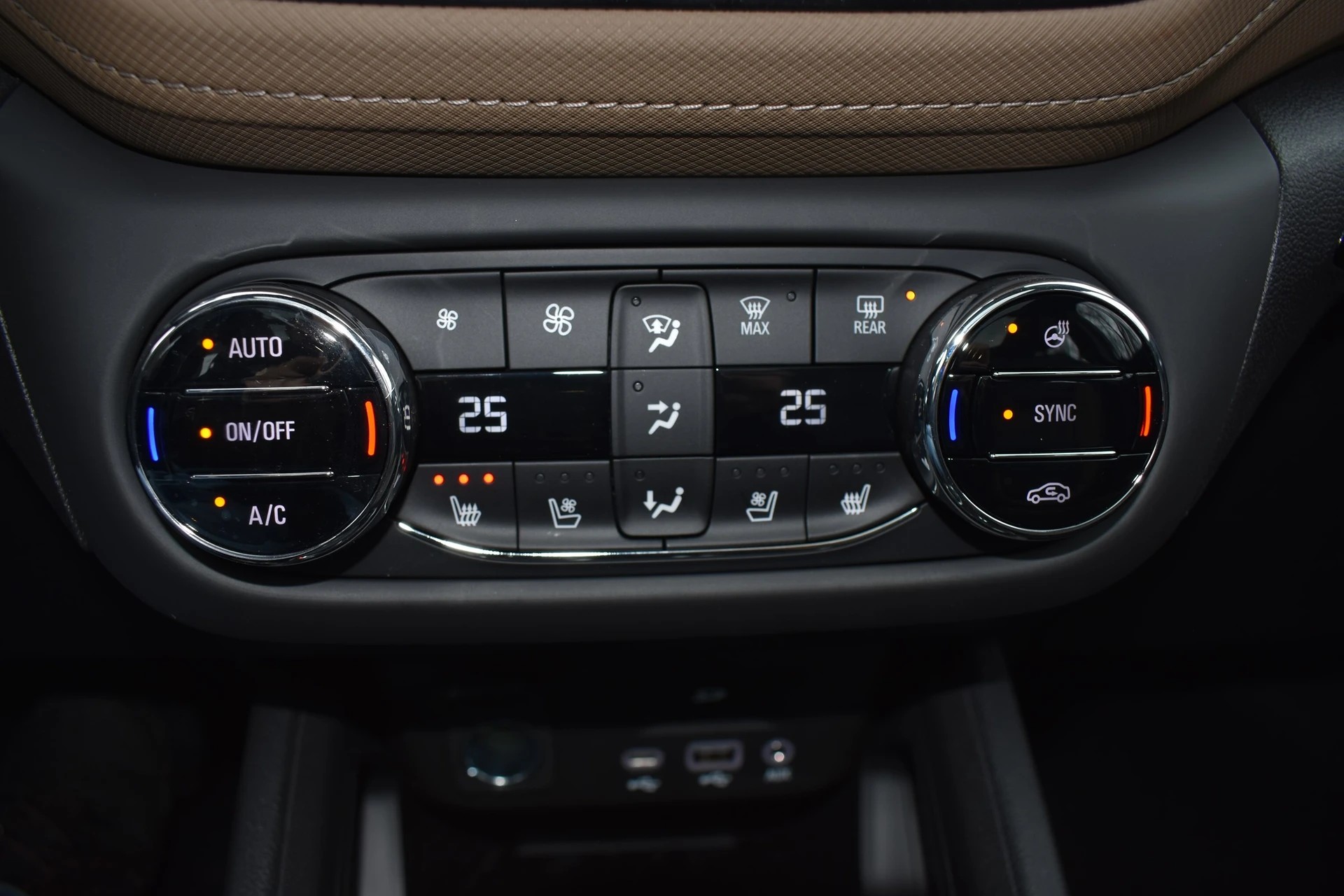 CHEVROLET TRAILBLAZER Activ 1.3T AWD-image-12