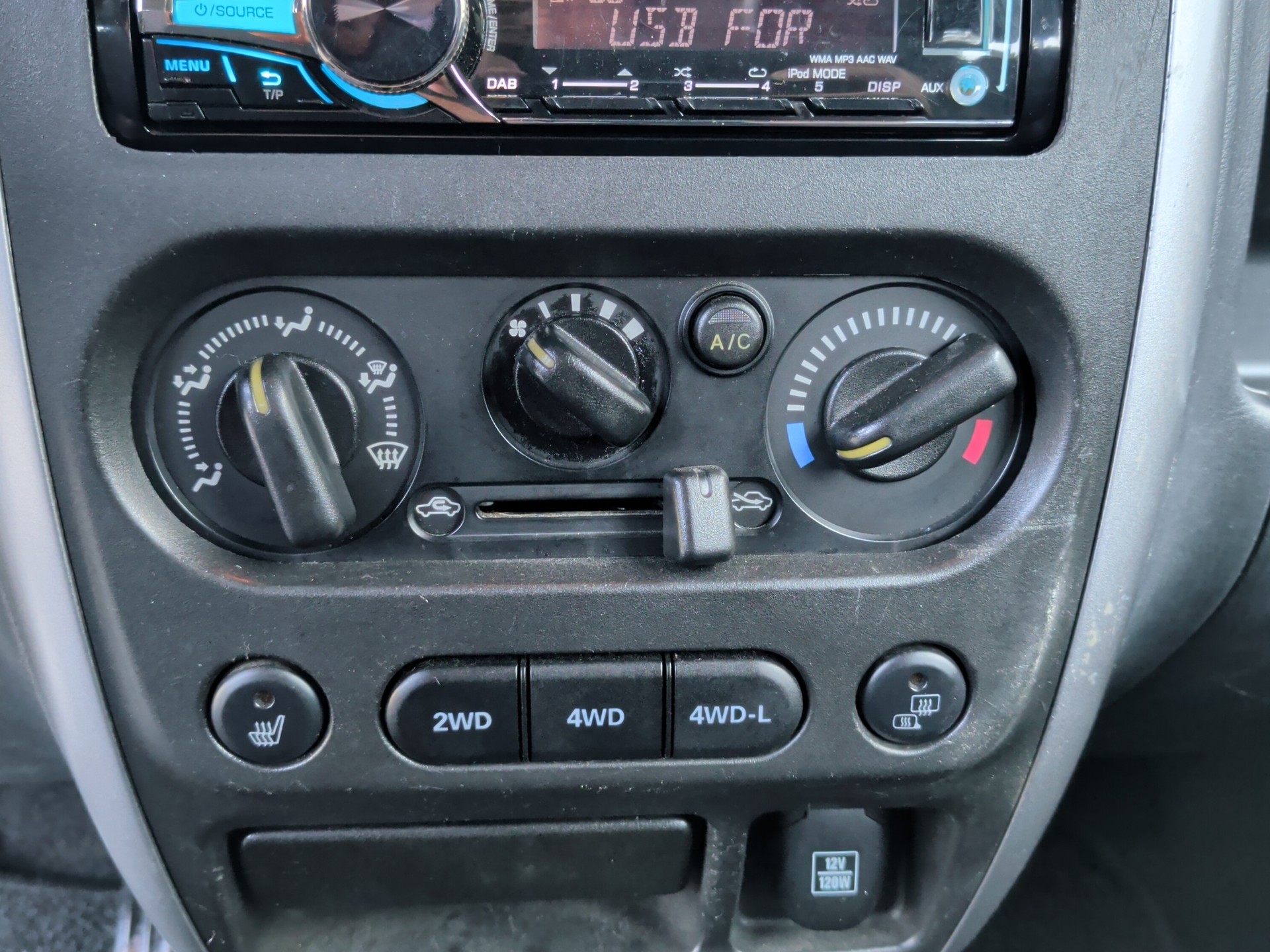 SUZUKI Jimny 1.3 16V GL Top-image-11