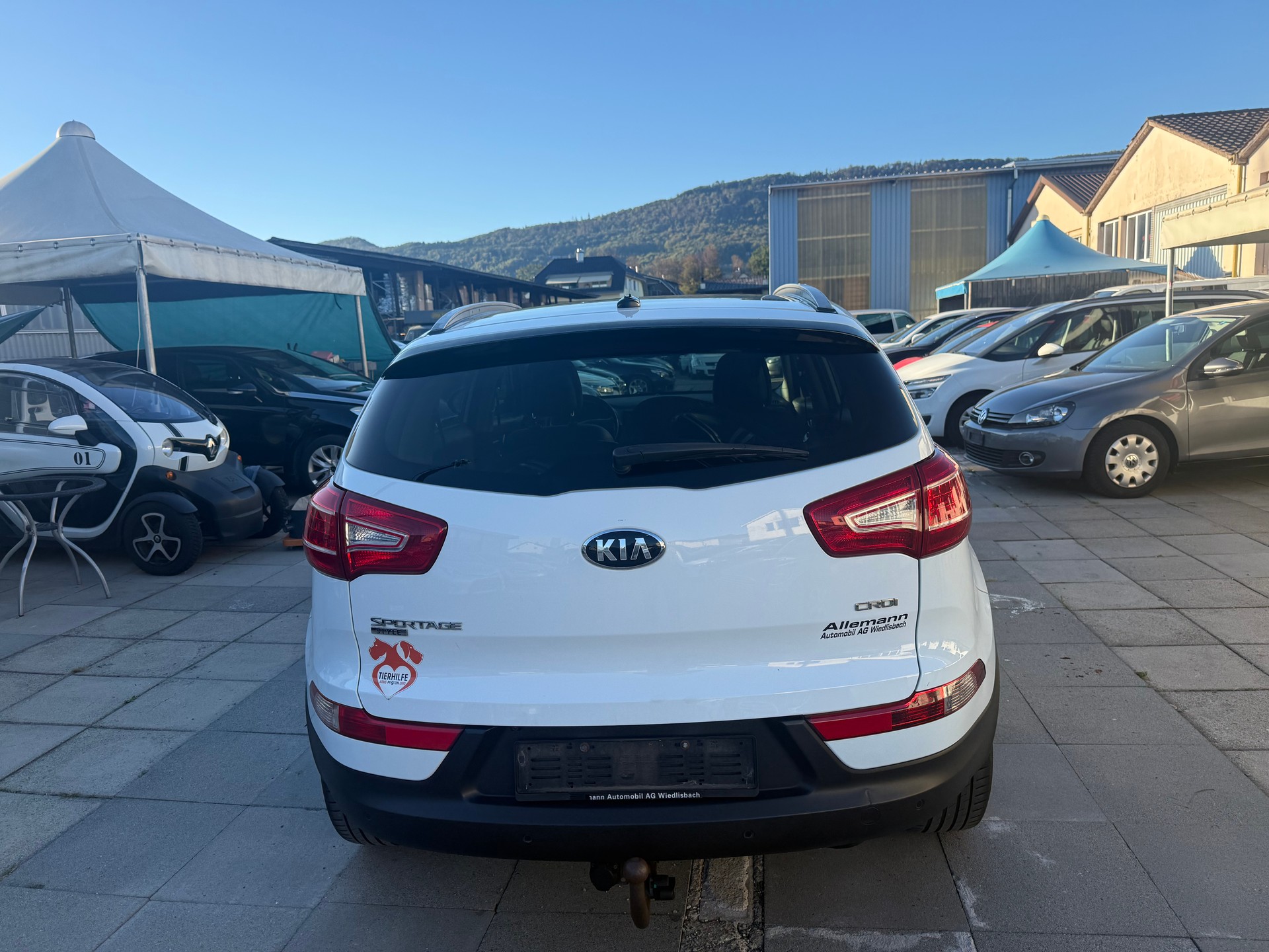KIA Sportage 2.0 CRDi Style 4WD Automatic-image-3