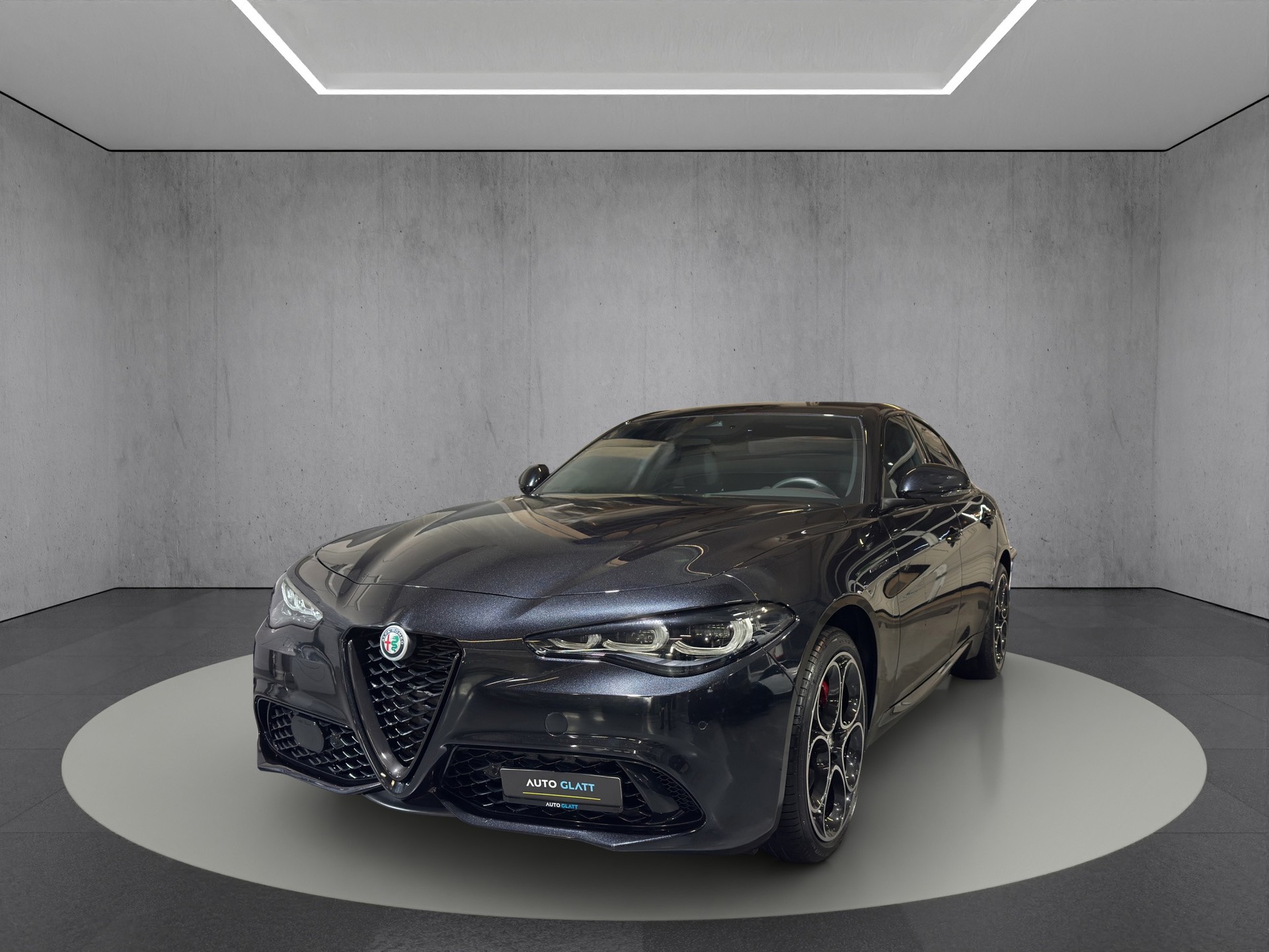 ALFA ROMEO Giulia 2.0 Competizione Pack Sky Q4 AT8 "ADAS Plus-Panoramadach"-image-24
