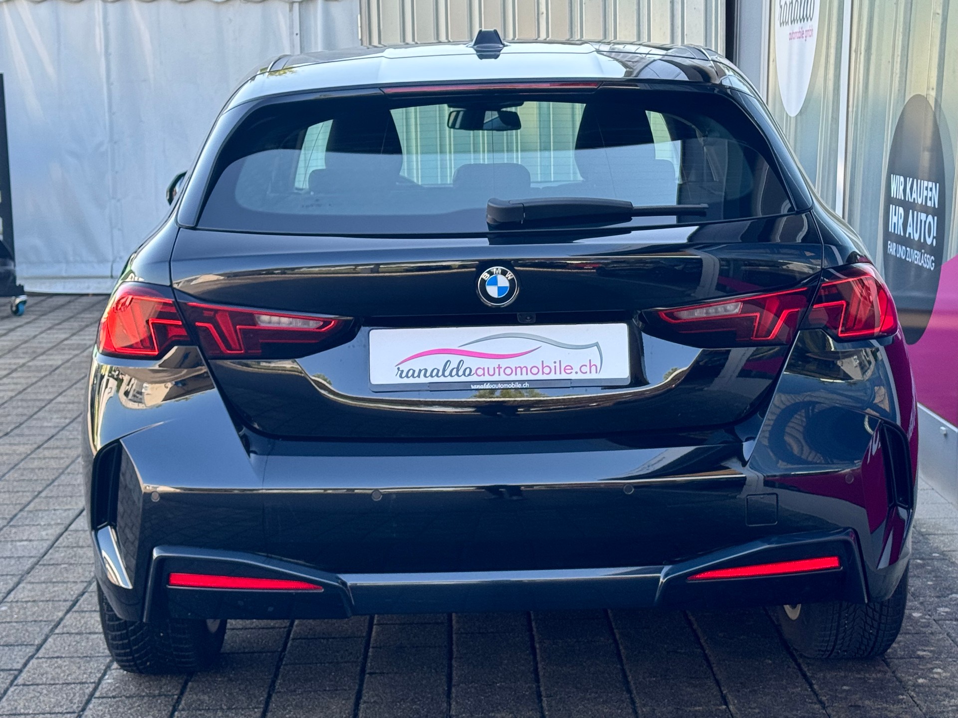 BMW 120+Aut.+Navi+Rückfahrkamera+Abstandregelautomat+8-fach Alu+LED Scheinwerfer+Bluetooth+Sitzheizung+Werksgarantie+Gratis-Service+-image-7