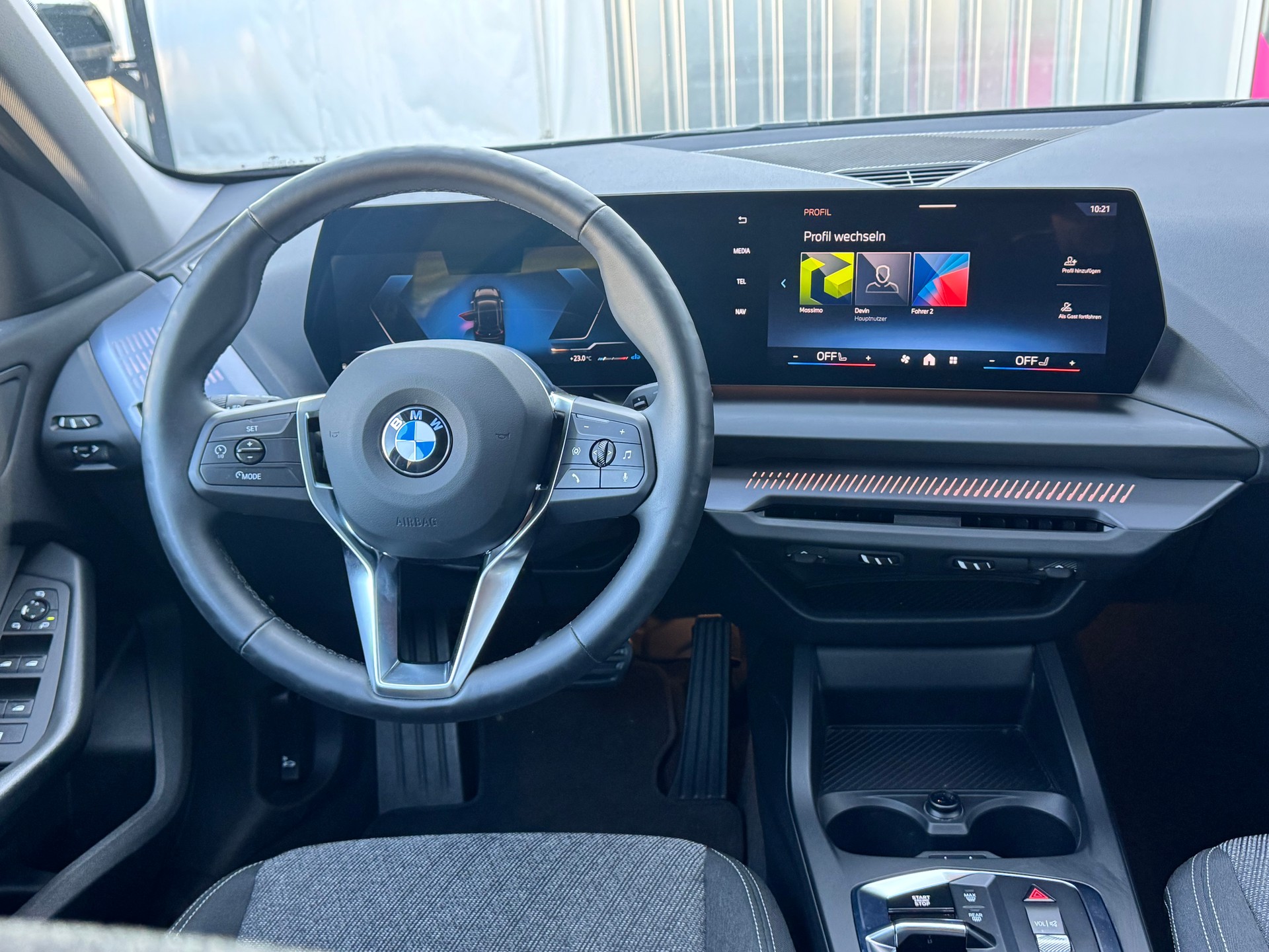 BMW 120+Aut.+Navi+Rückfahrkamera+Abstandregelautomat+8-fach Alu+LED Scheinwerfer+Bluetooth+Sitzheizung+Werksgarantie+Gratis-Service+-image-13