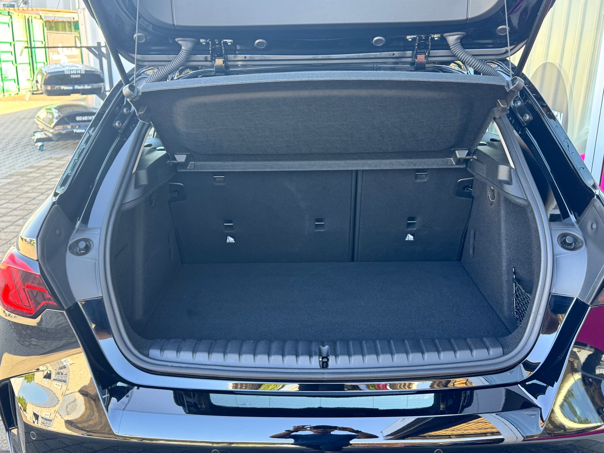 BMW 120+Aut.+Navi+Rückfahrkamera+Abstandregelautomat+8-fach Alu+LED Scheinwerfer+Bluetooth+Sitzheizung+Werksgarantie+Gratis-Service+-image-8