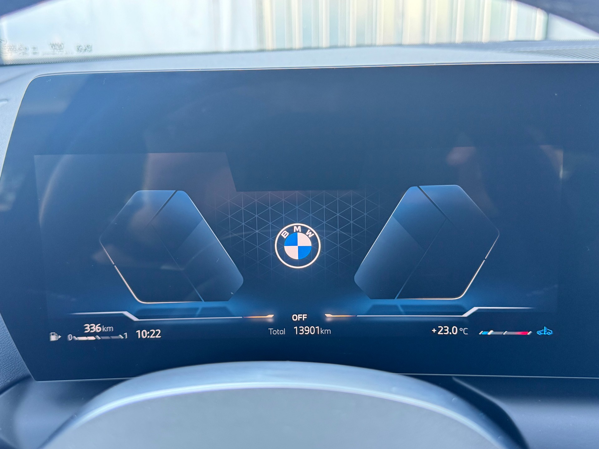 BMW 120+Aut.+Navi+Rückfahrkamera+Abstandregelautomat+8-fach Alu+LED Scheinwerfer+Bluetooth+Sitzheizung+Werksgarantie+Gratis-Service+-image-16